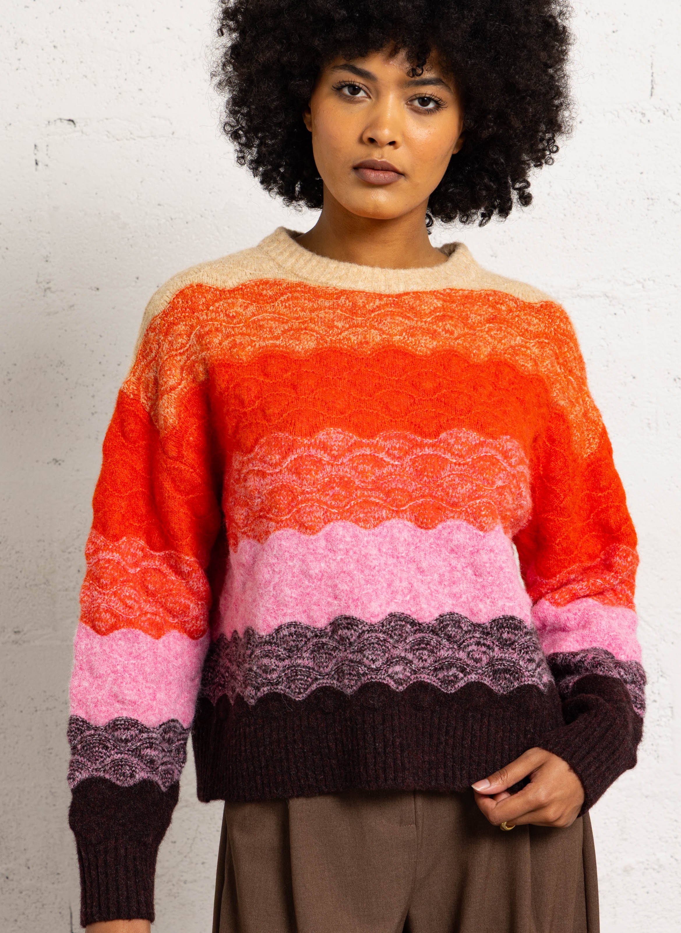 Oversize round-neck knit sweater SUNCOO Orange