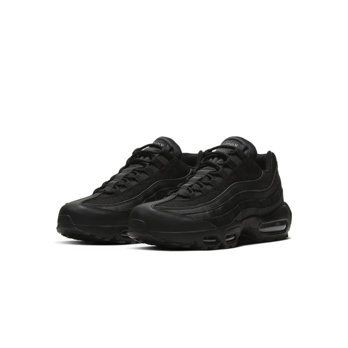 Low-top trainers NIKE Black