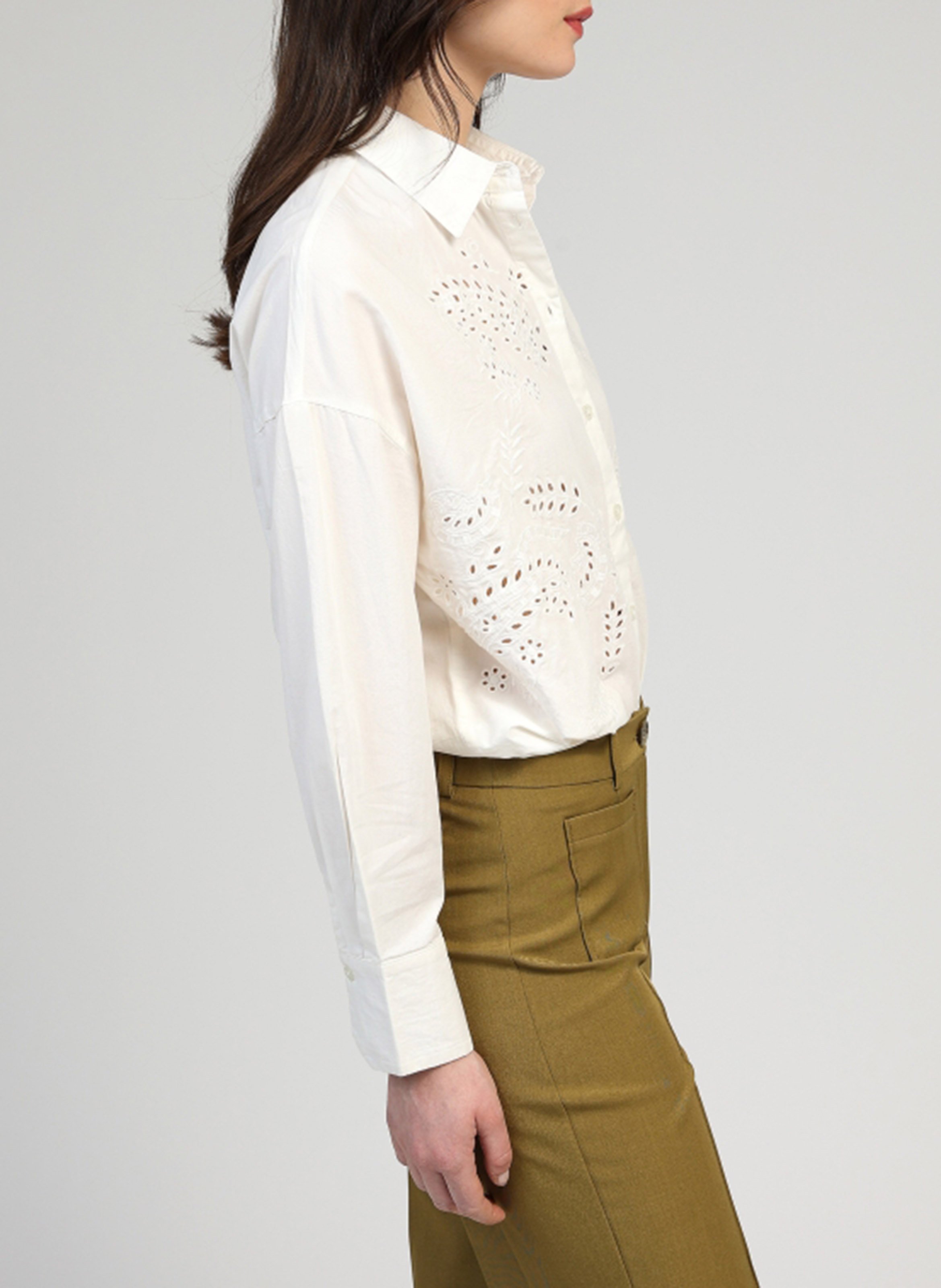 Straight shirt with fancy cut-out details AN'GE White