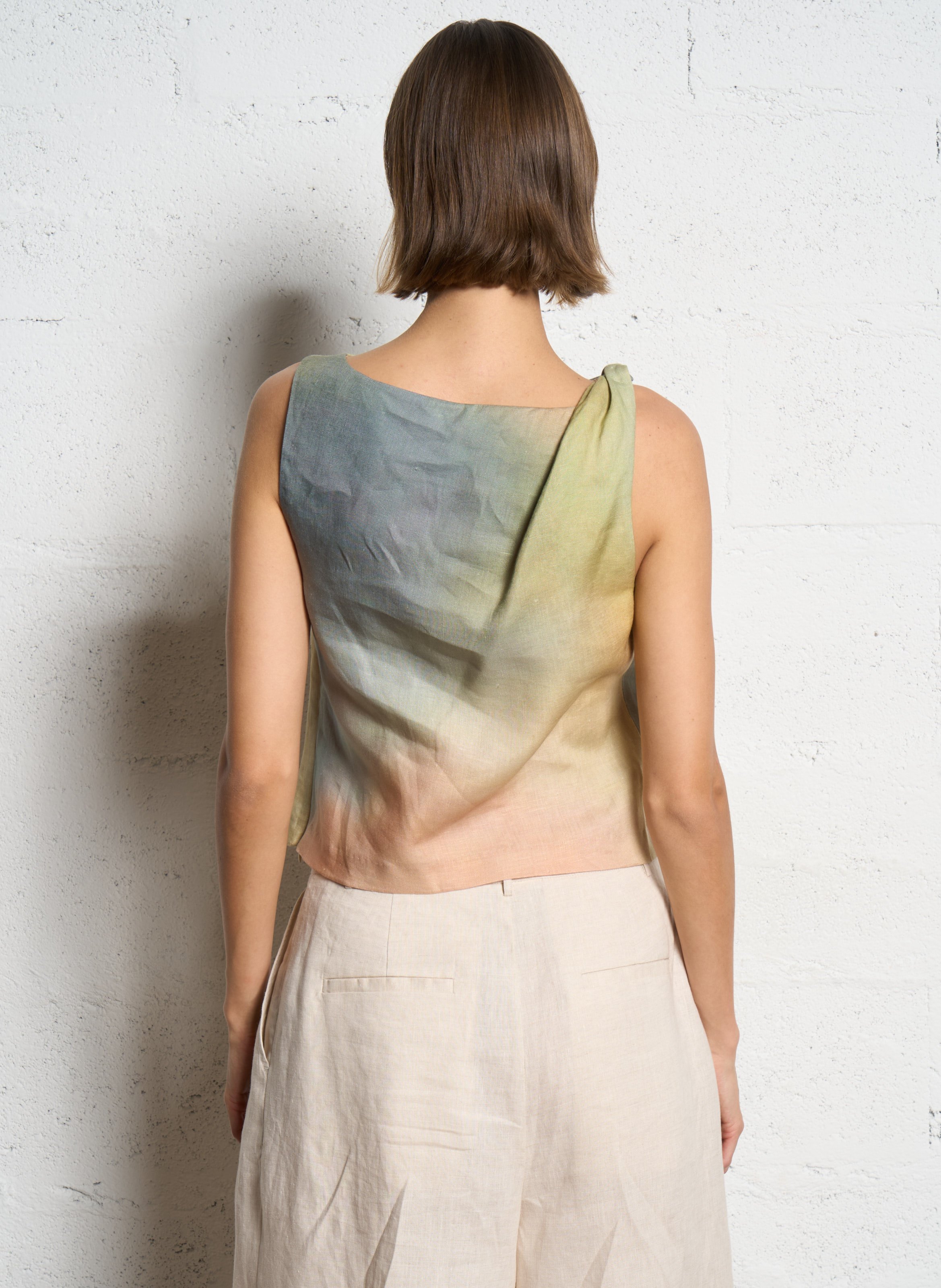 Round neck linen top STAUD Blue