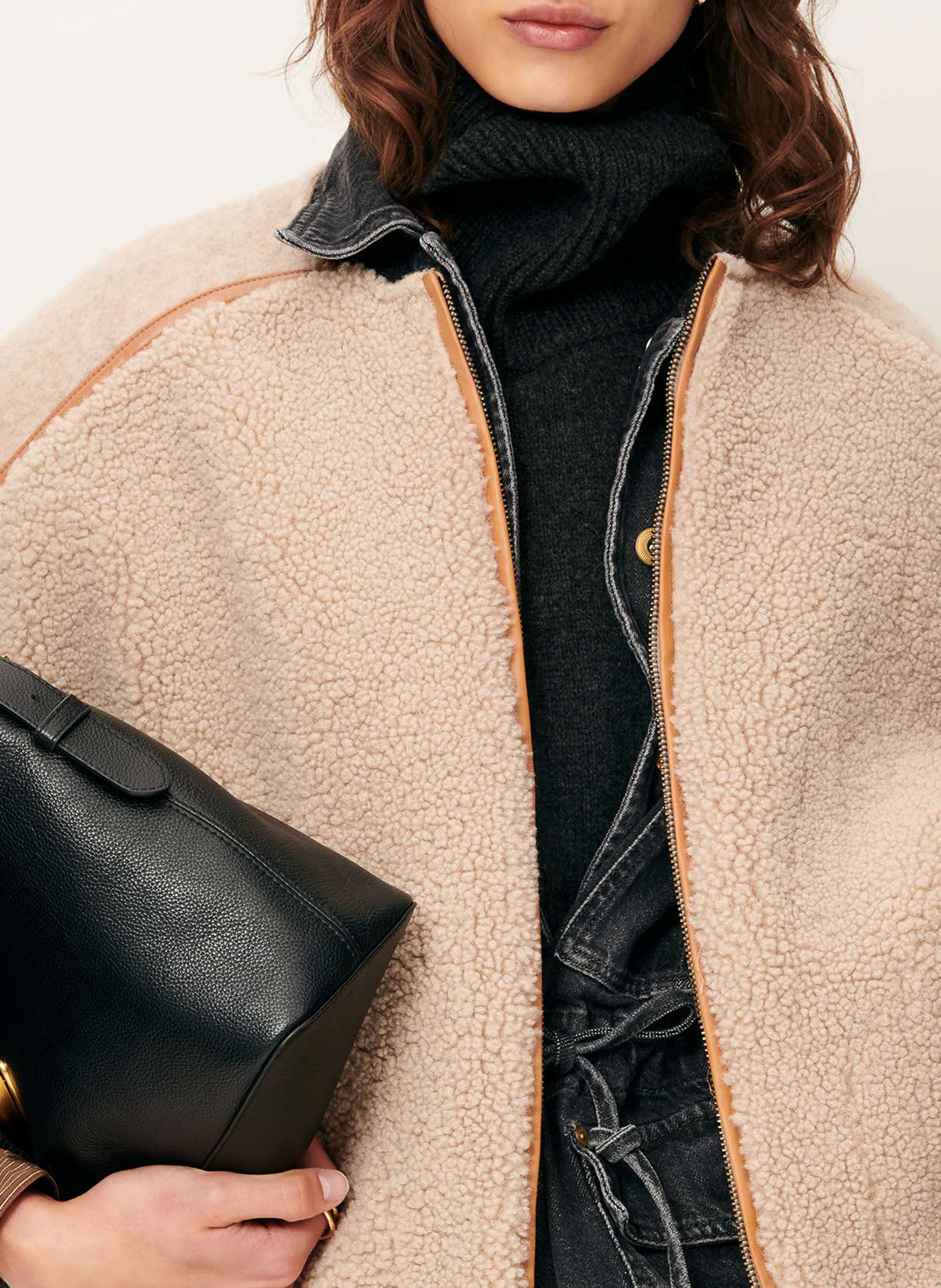 Veste sans manches zippée en fourrure bouclée SESSUN Beige