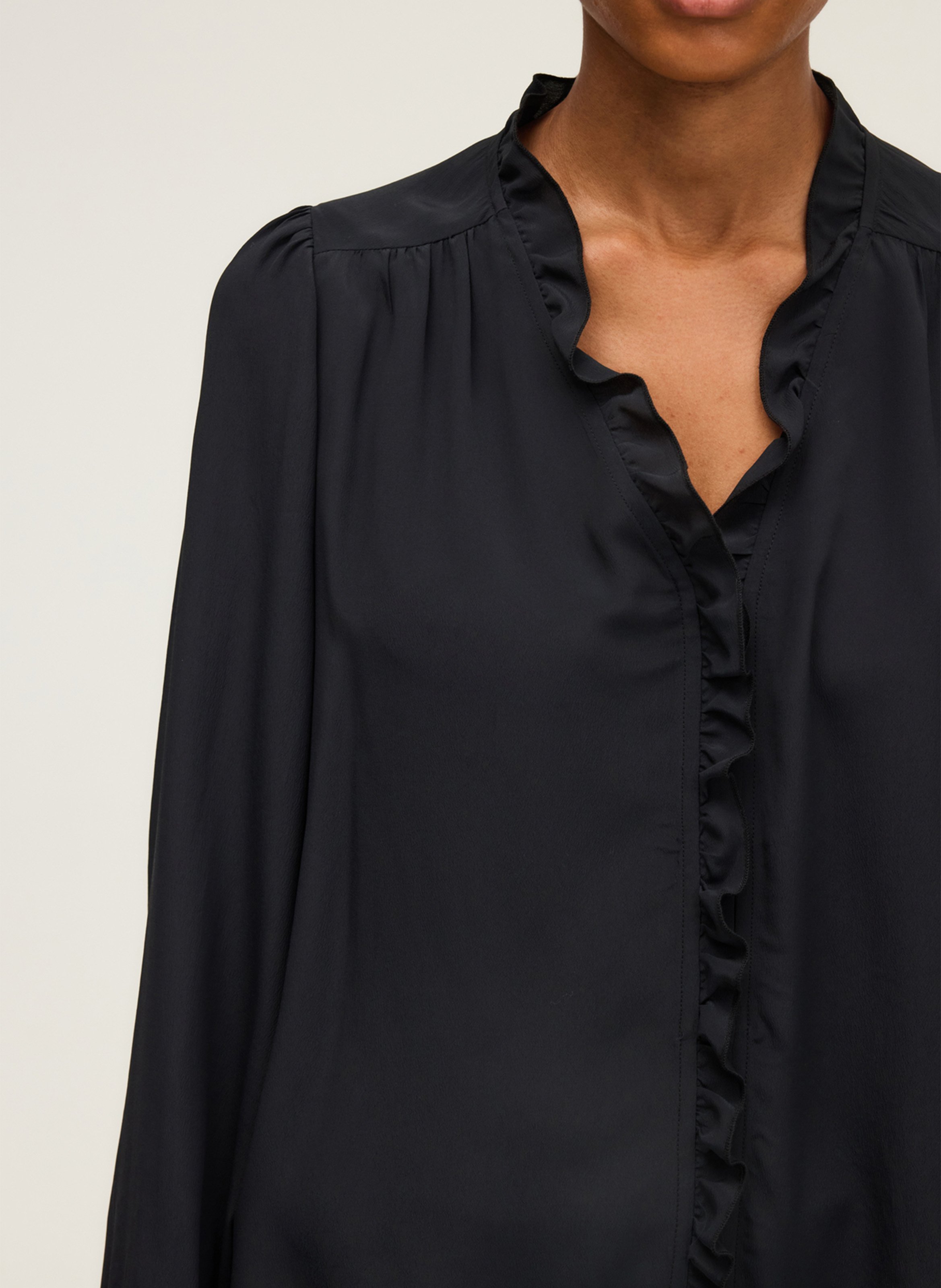 V-neck blouse PABLO Black