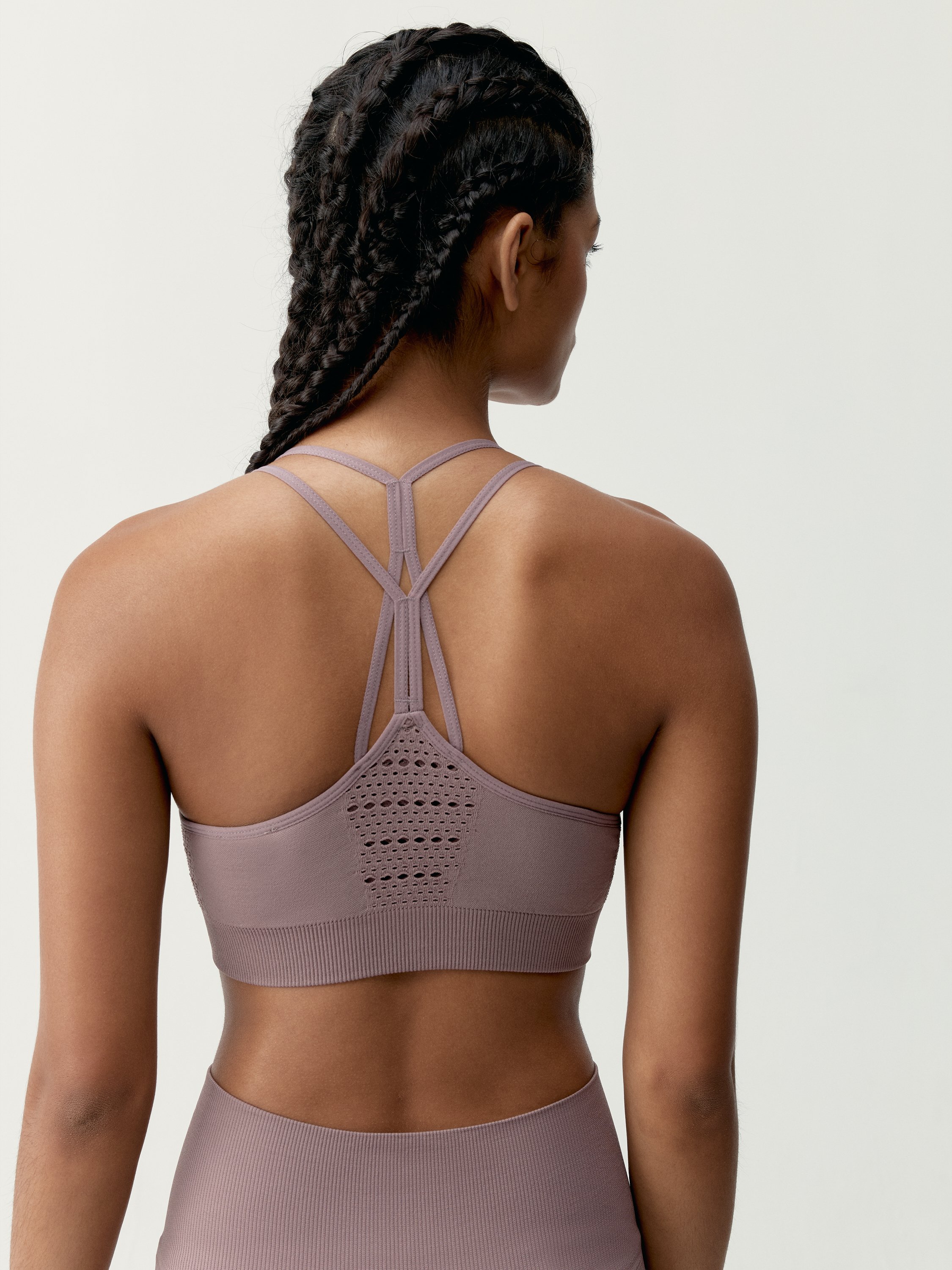 Seamless medium support sports bra BORN LIVING YOGA Pink