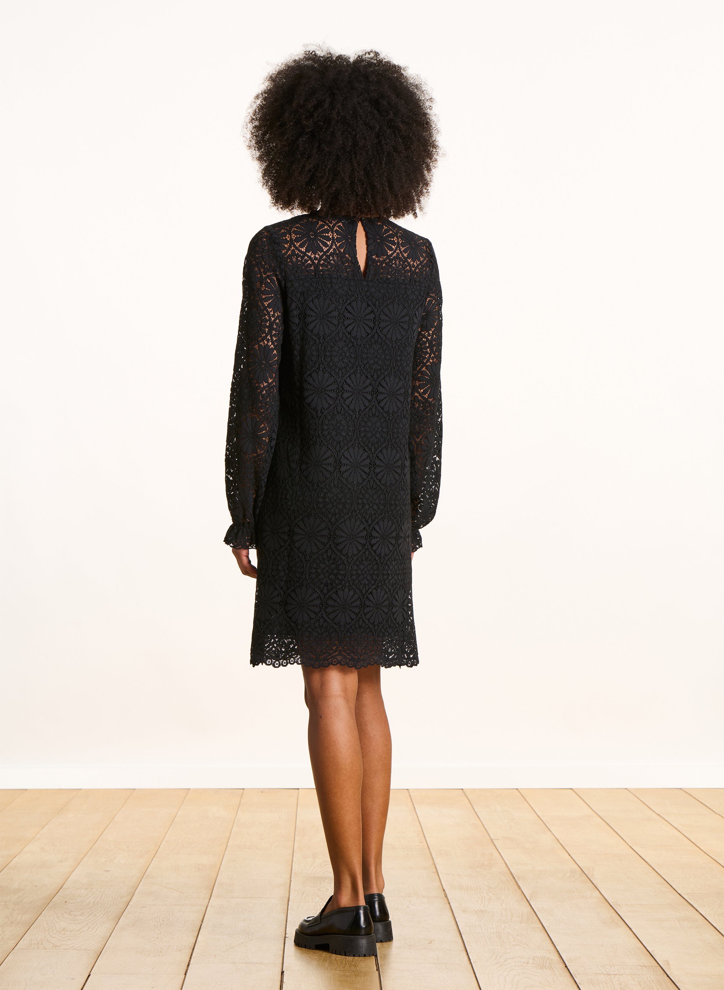 Kurzkleid aus Baumwoll-Mix mit Rundhalsausschnitt LA FEE MARABOUTEE Schwarz