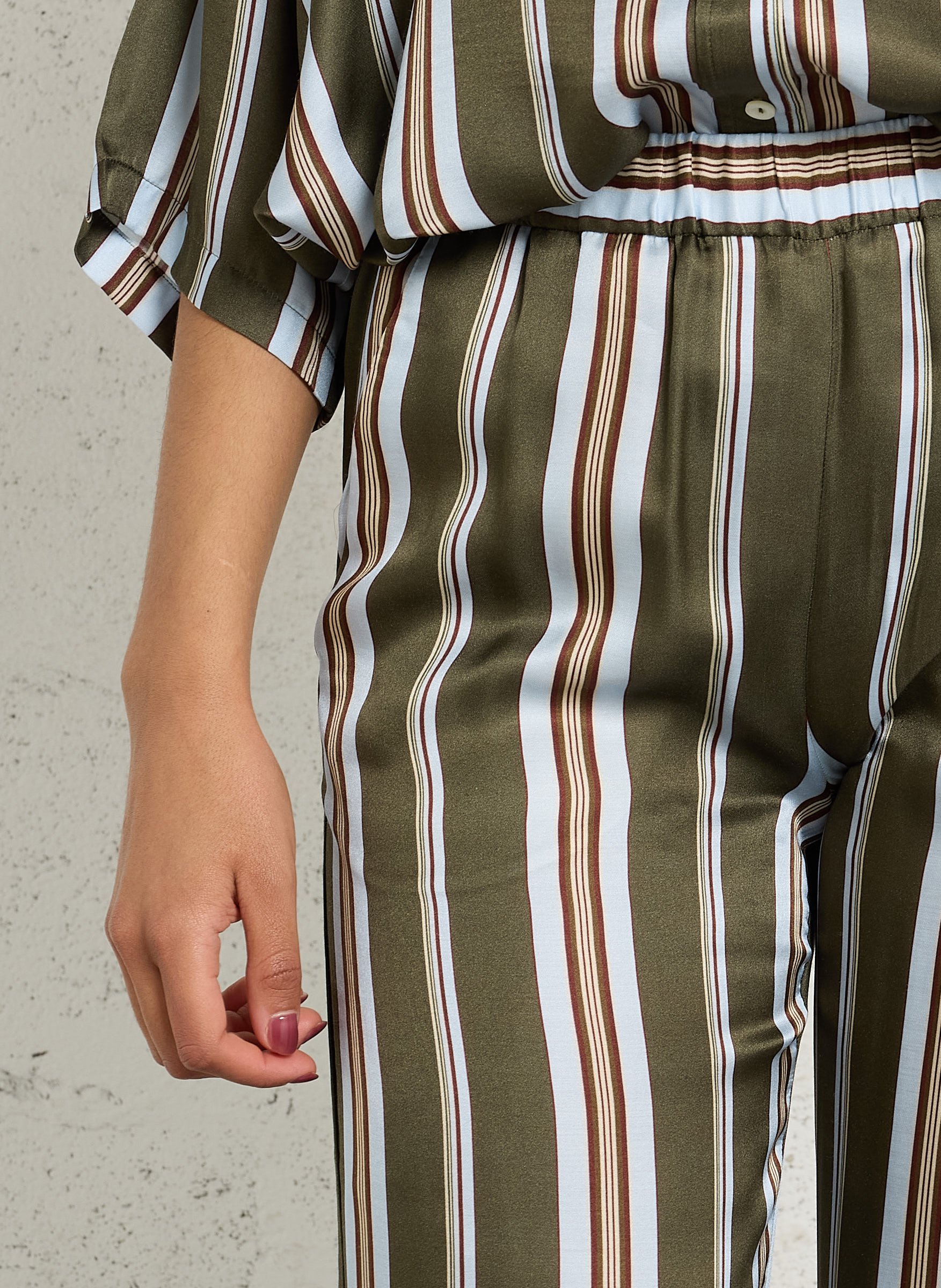 Dokyo - Weich fallende Karottenhose DIEGA Mehrfarbig