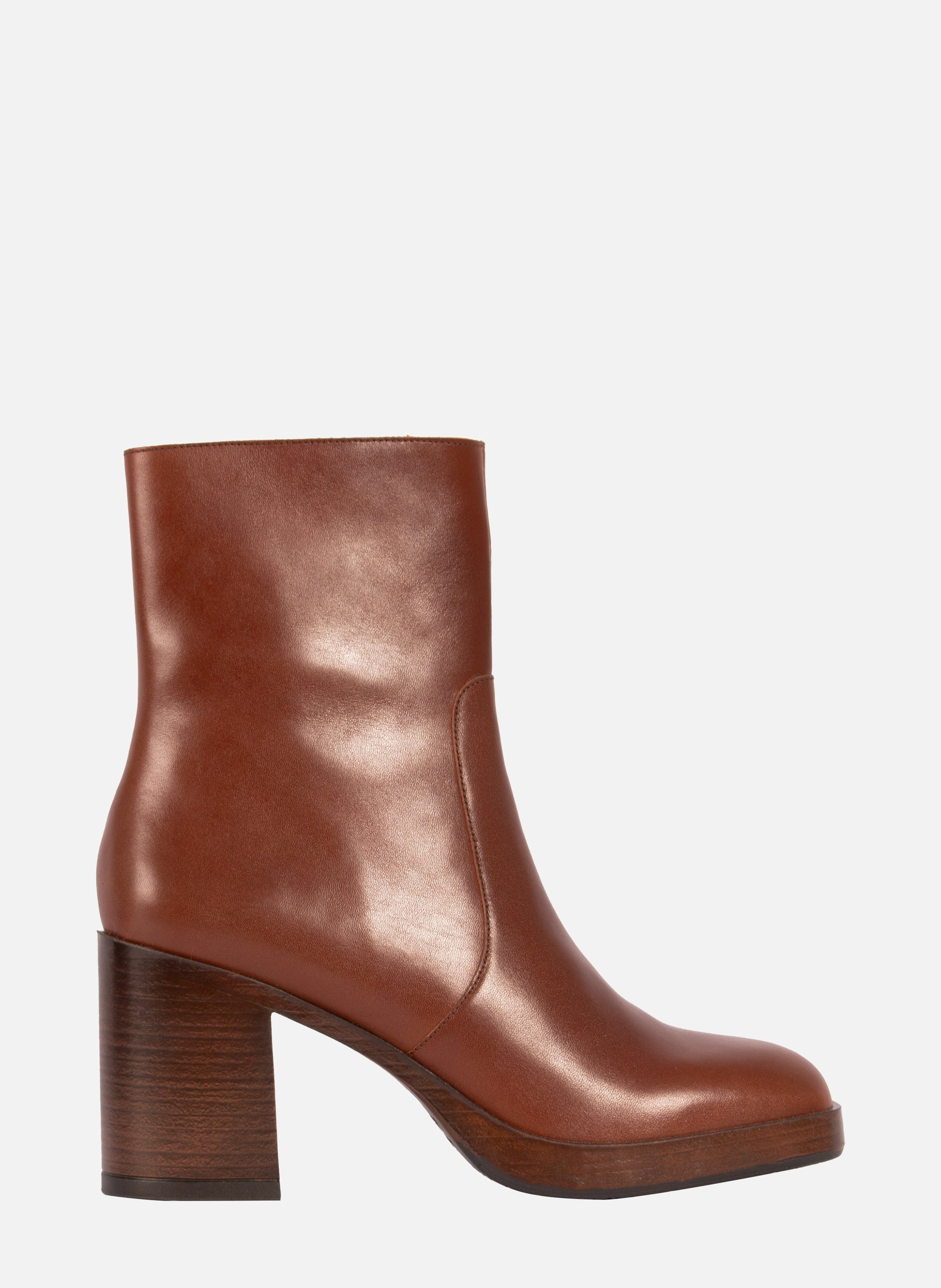 Platform leather ankle boots JULES & JENN