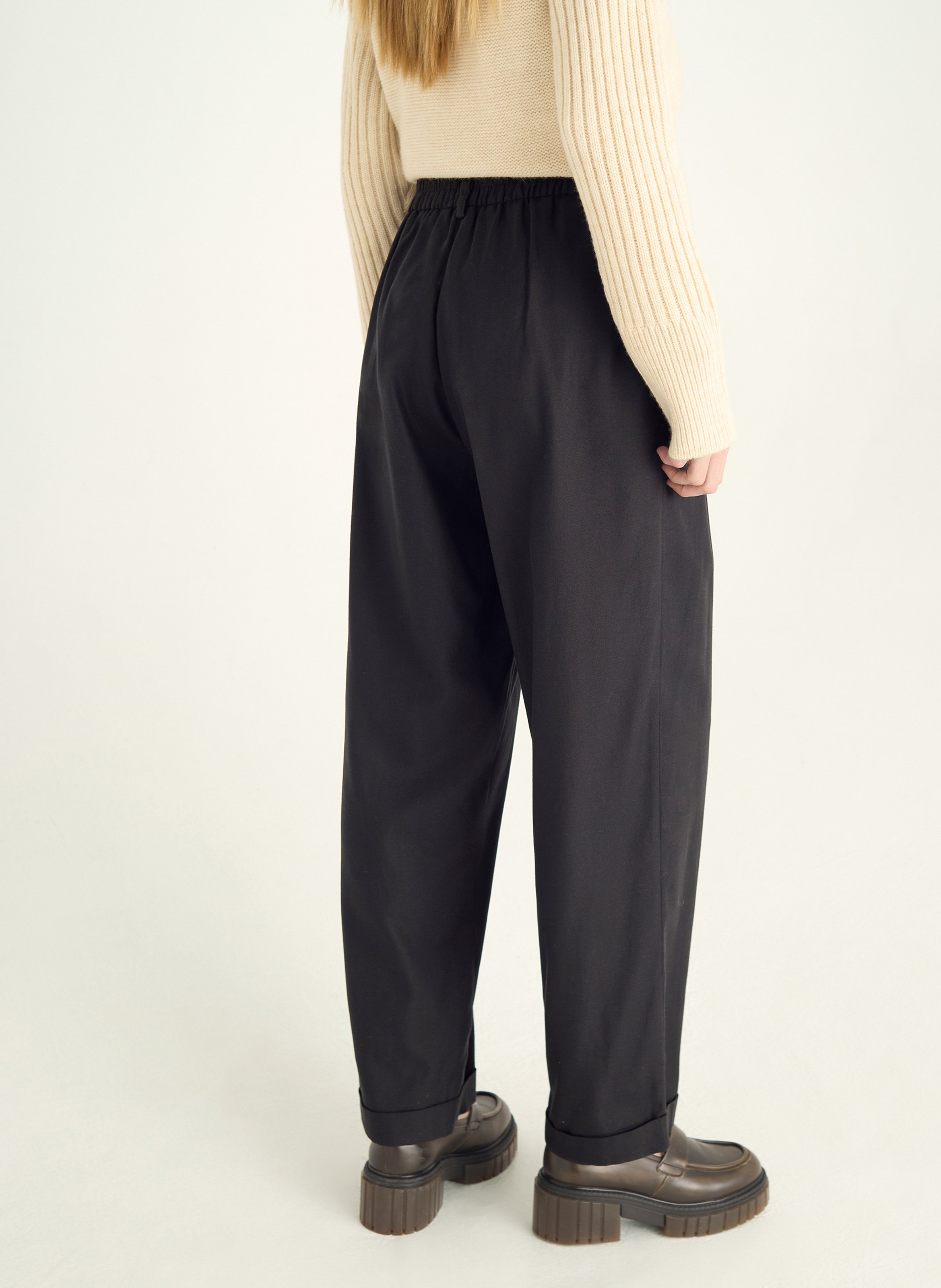 Hose, weit geschnitten - Mit Bundfalten ACOTE Schwarz