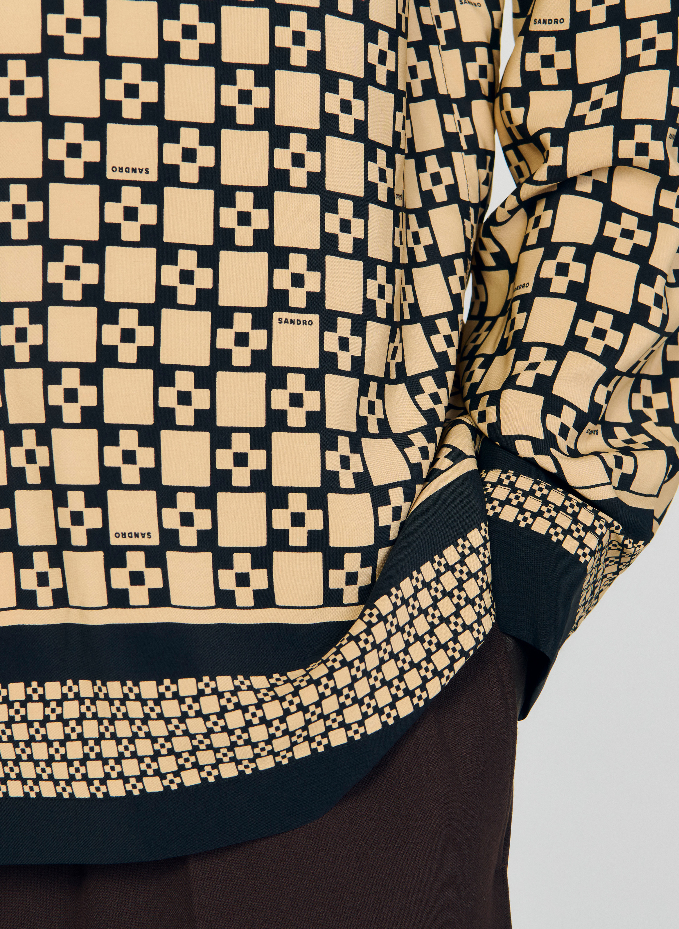 Chemise droite col cubain  SANDRO Beige