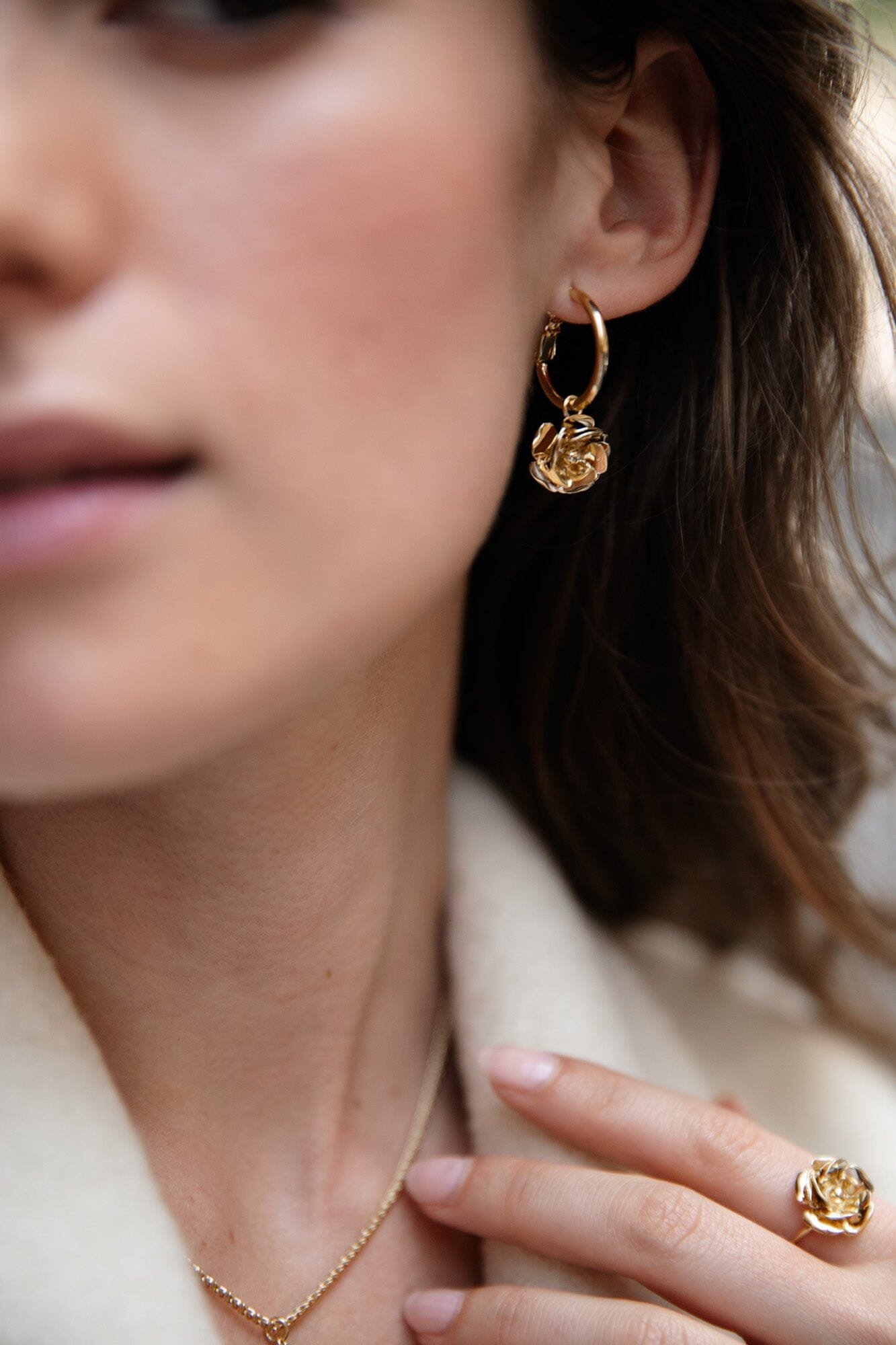 Small silver-plated flower hoop earrings MONSIEUR SIMONE Golden