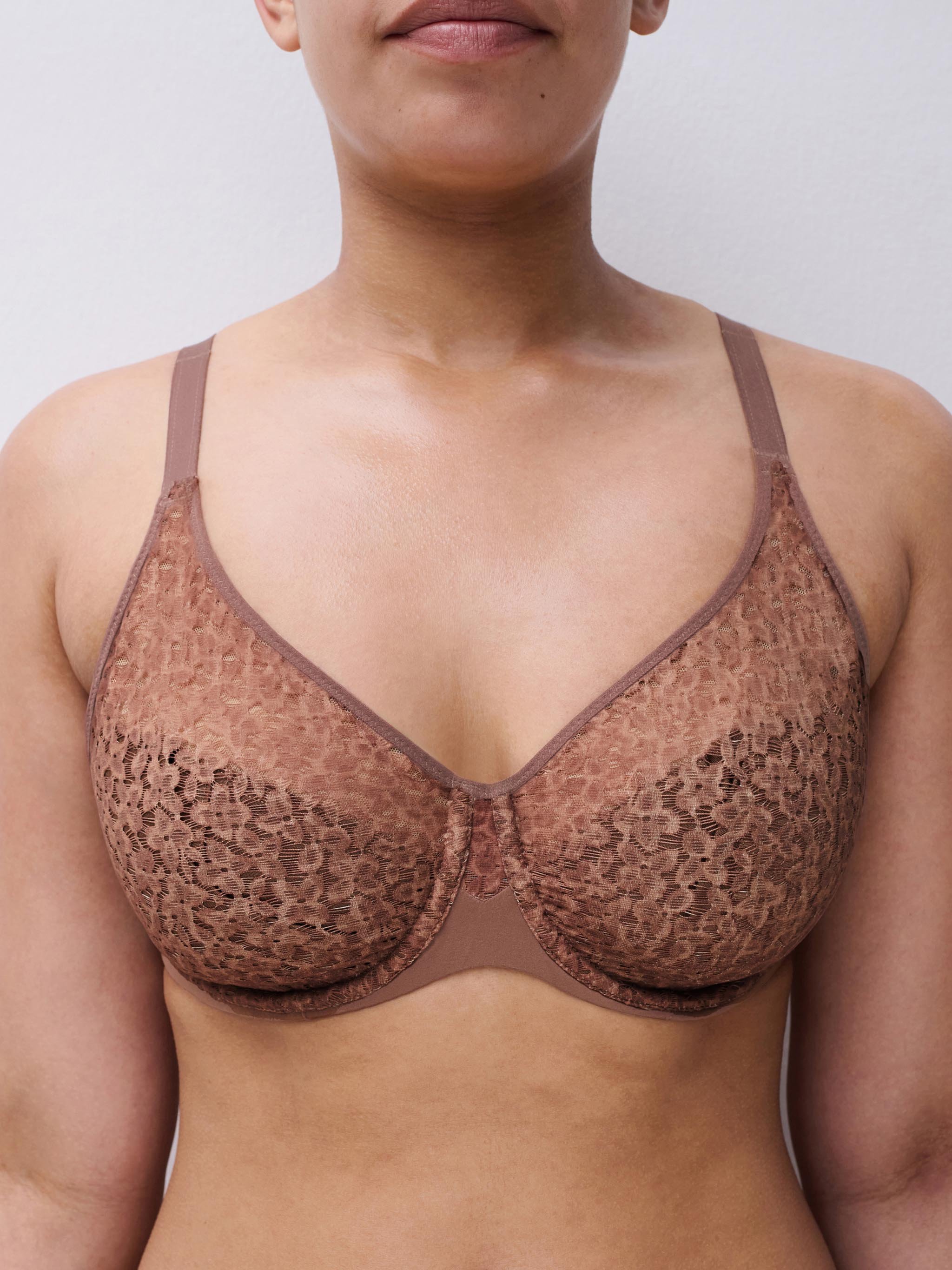 Moulded full-cup bra CHANTELLE Brown