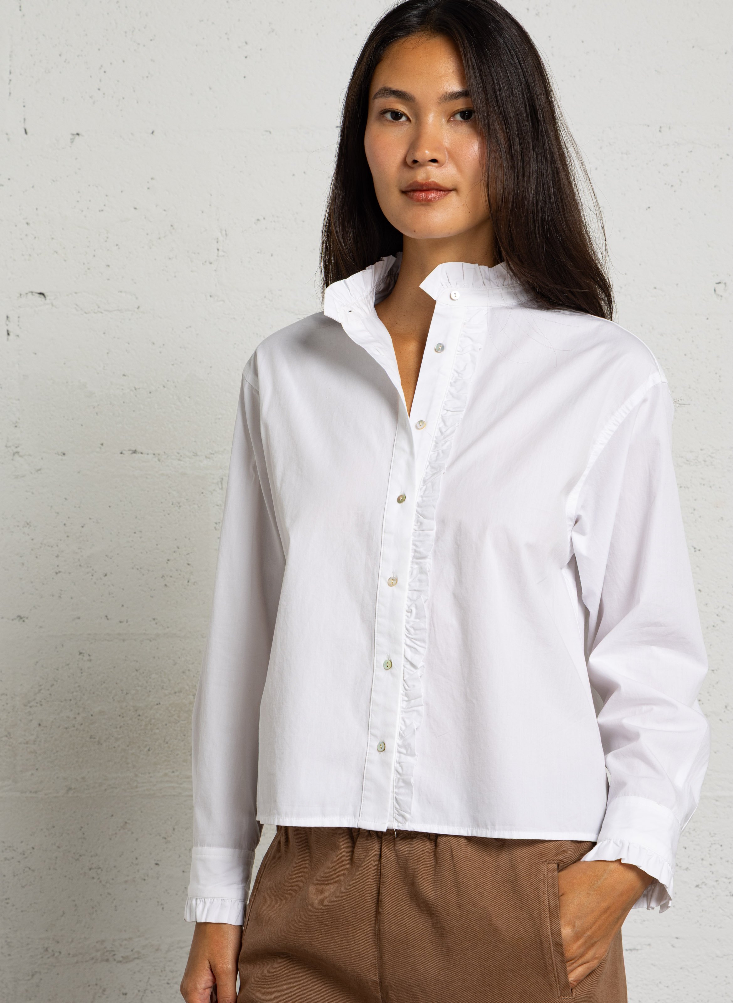 Bluse mit Rüschenkragen aus Baumwolle BELLA JONES