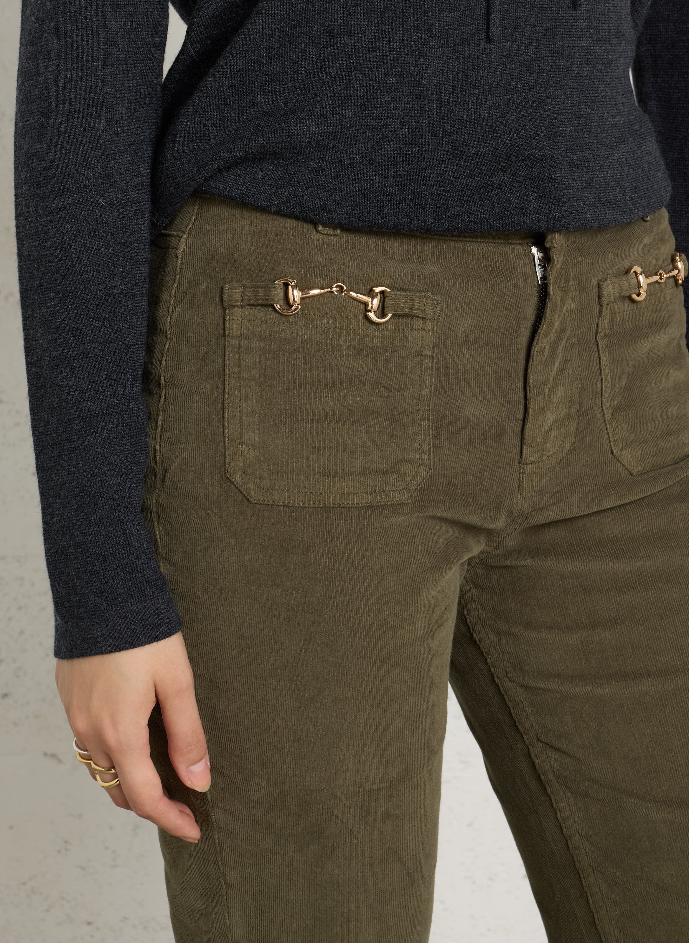 Ausgestellte, gerippte Hose aus Baumwoll-Mix BERENICE Khaki