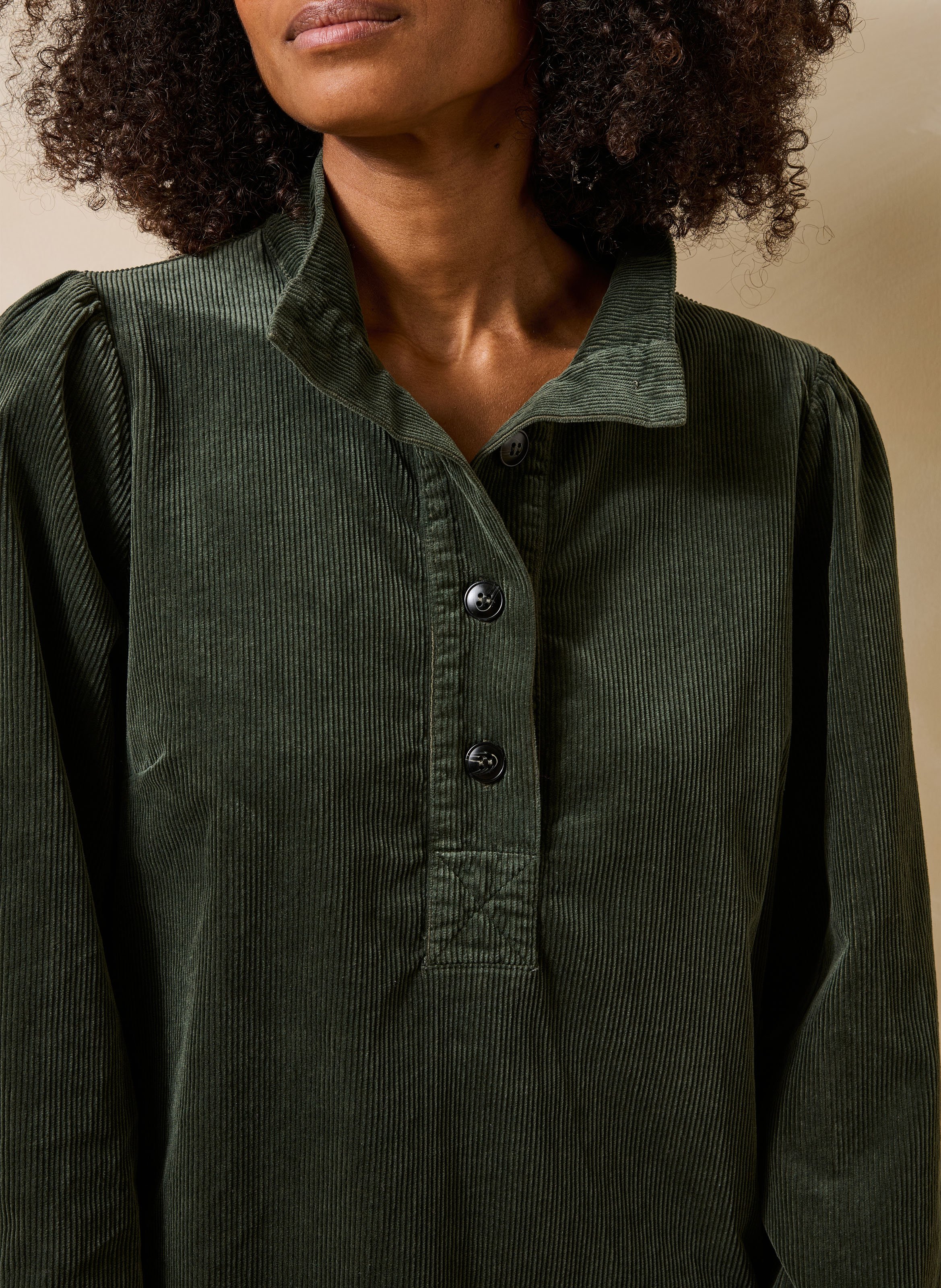 Short flared dress with henley collar LA FEE MARABOUTEE Green