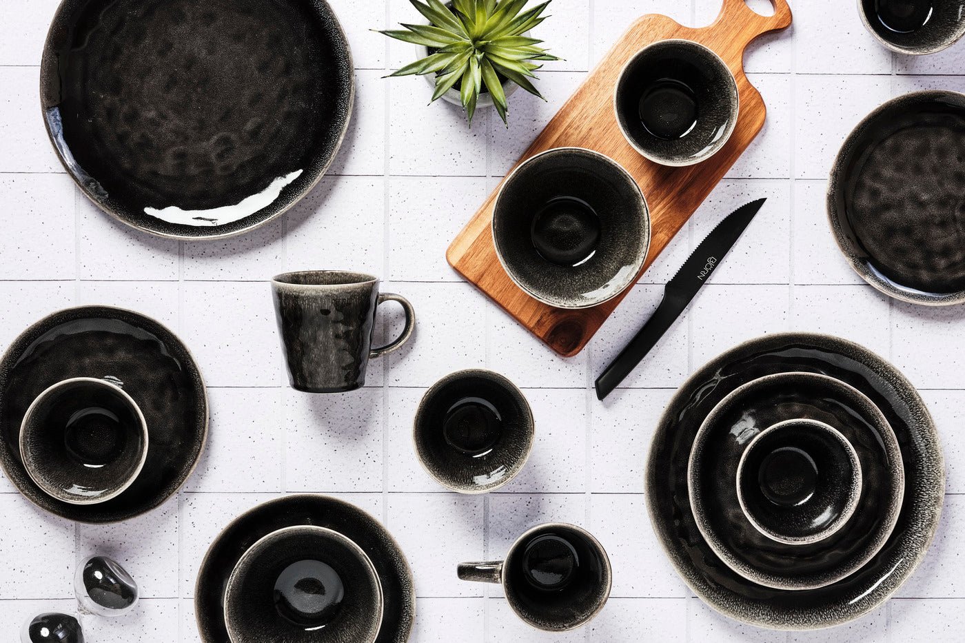 Complete moon service - 30 pieces - ink BJORN Black