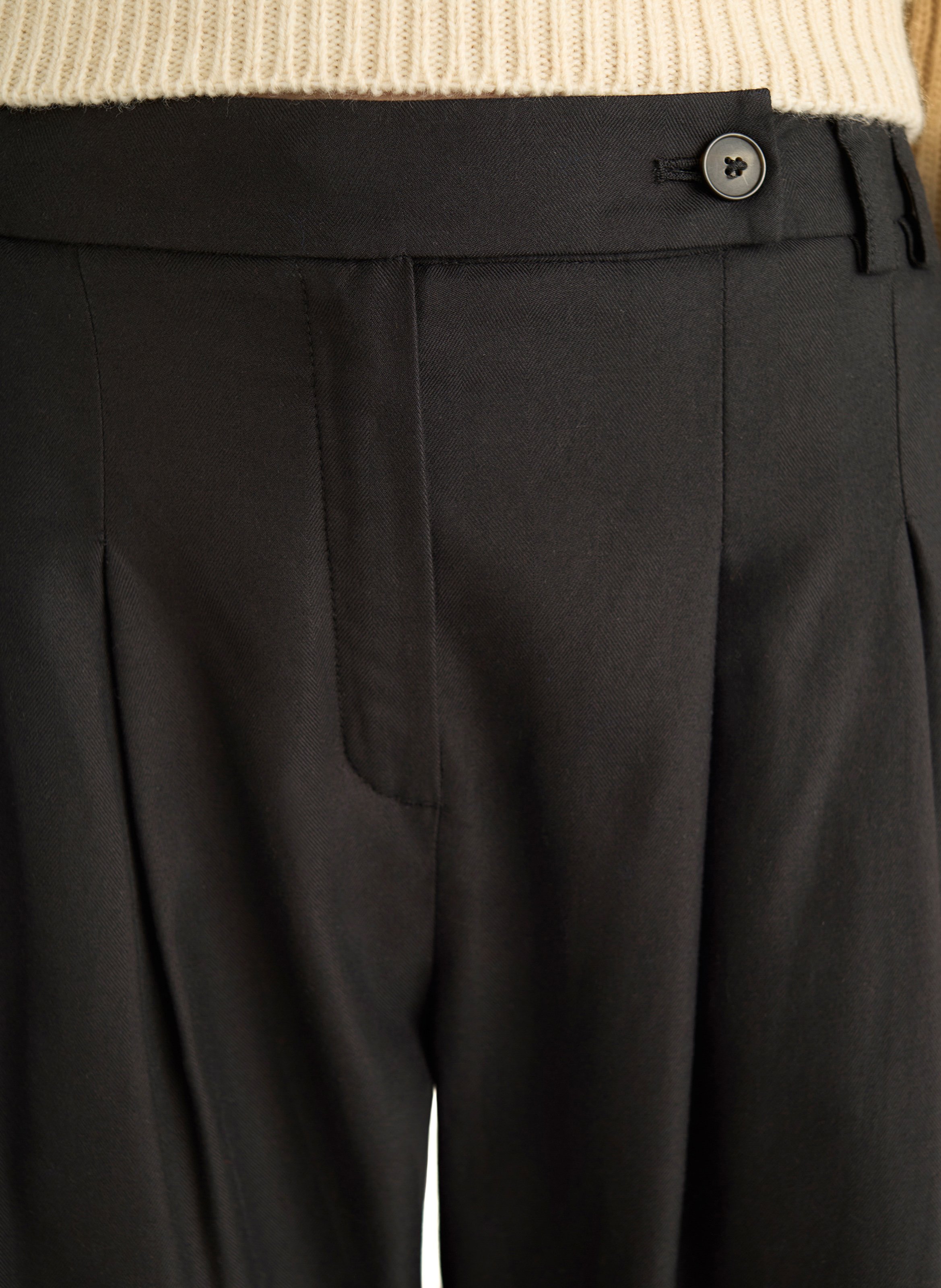 Hose, weit geschnitten - Mit Bundfalten ACOTE Schwarz