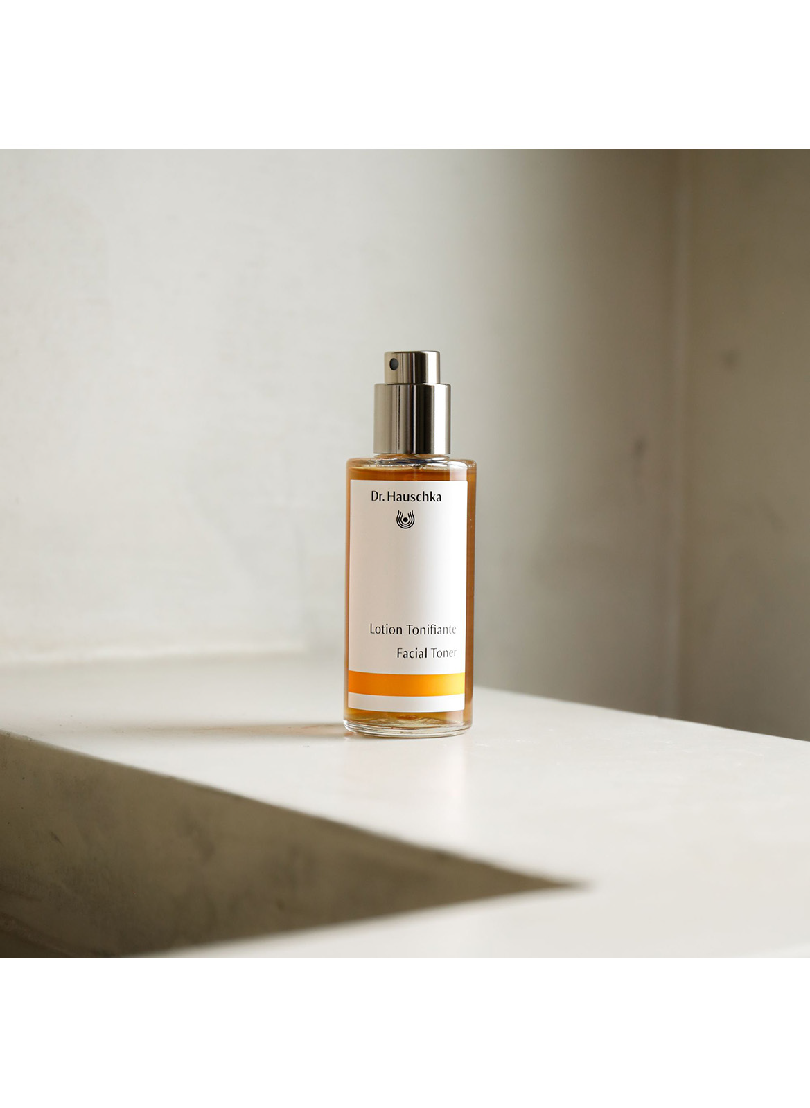 Toning Lotion DR. HAUSCHKA No color
