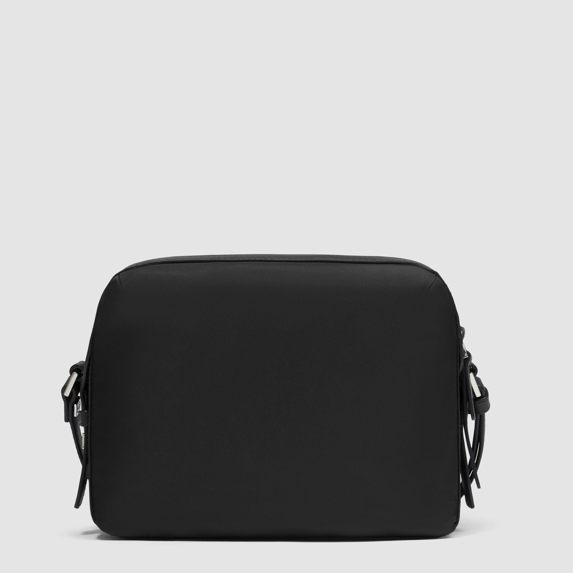 Women's shoulder bag model camera case in recycled fabric and leather PIQUADRO Black