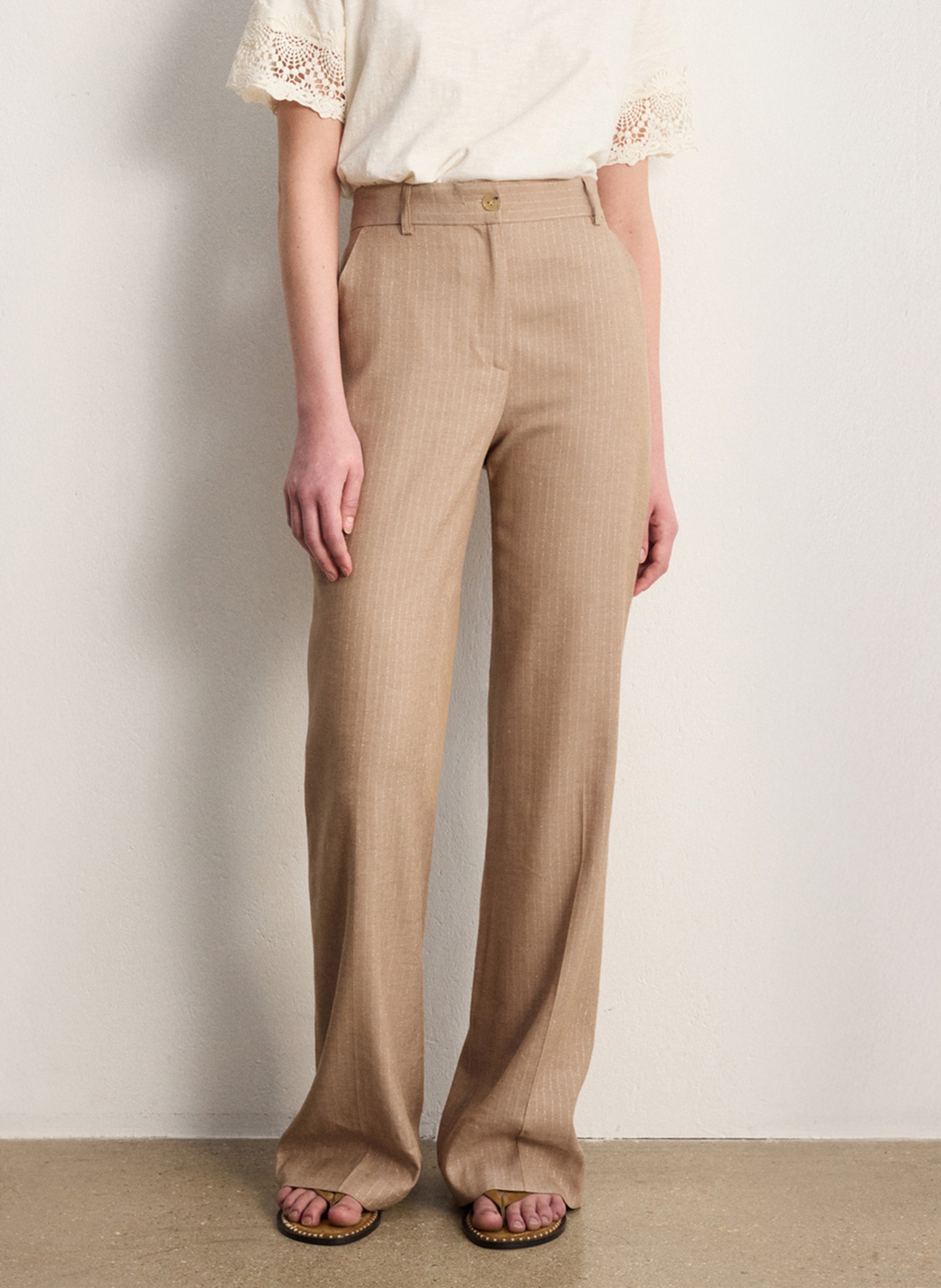 Gerade geschnittene, fließende Streifenhose PABLO Beige