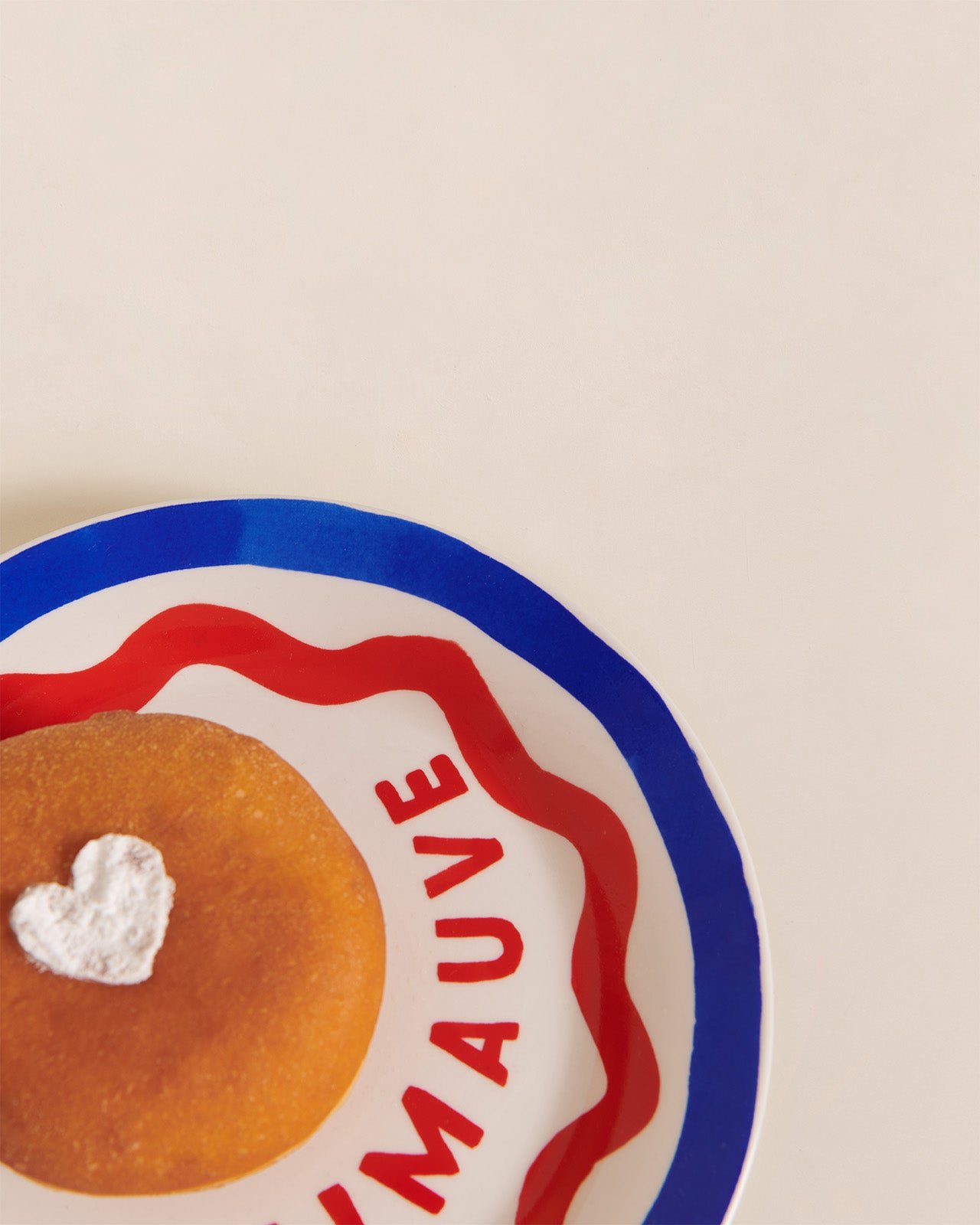 L'assiette à dessert guimauve en porcelaine EMOI EMOI Multicolore