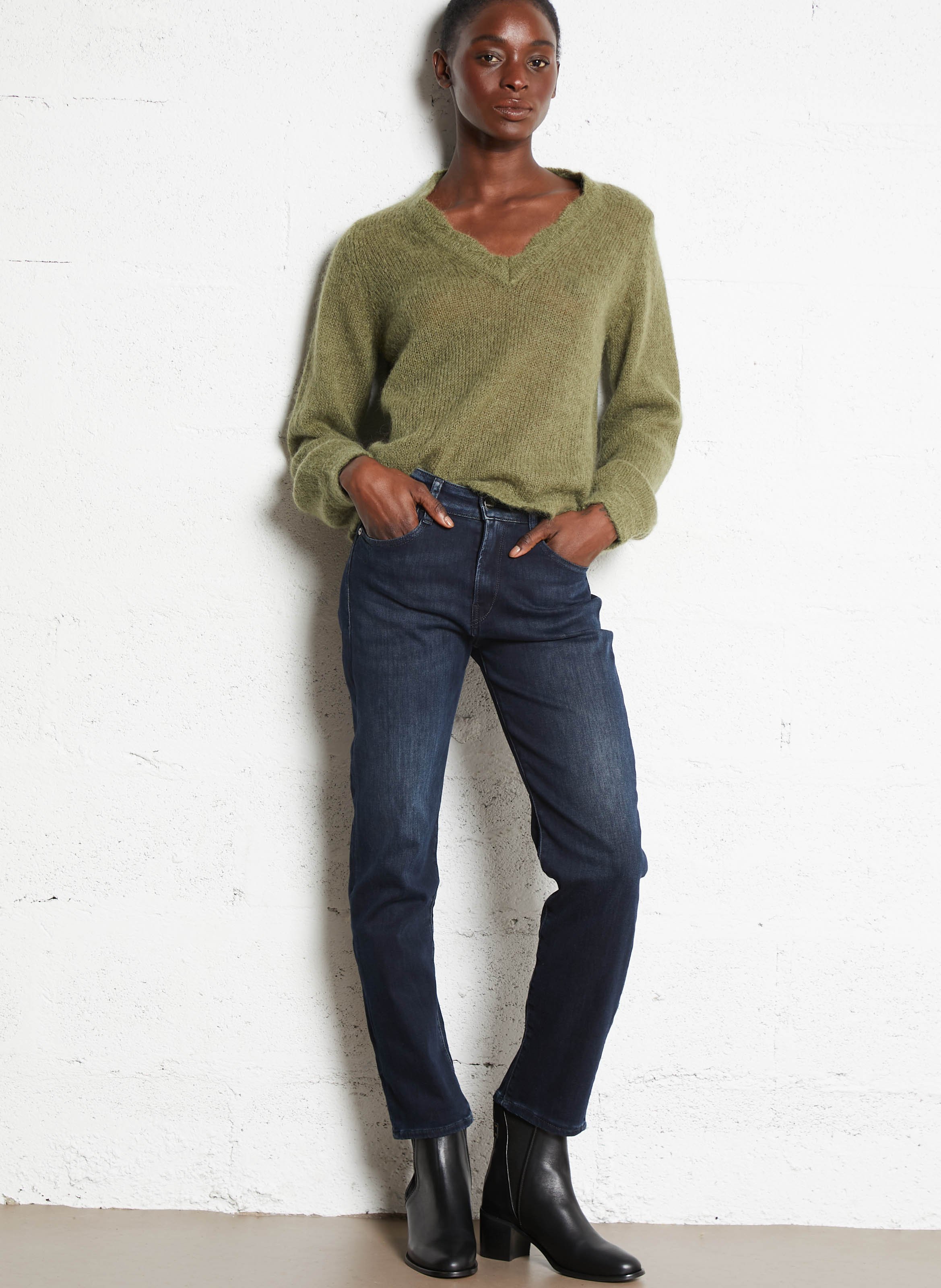 Pull droit col V en laine mélangée SUD EXPRESS Vert