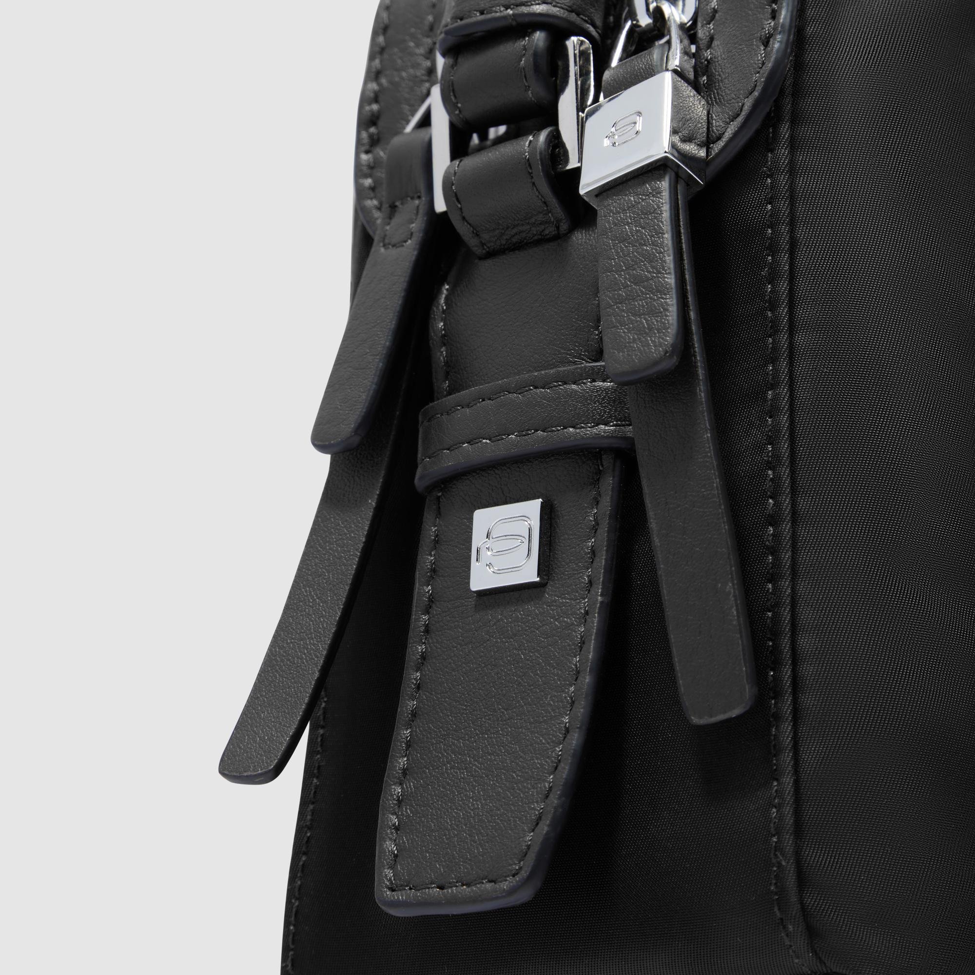 Women's shoulder bag model camera case in recycled fabric and leather PIQUADRO Black