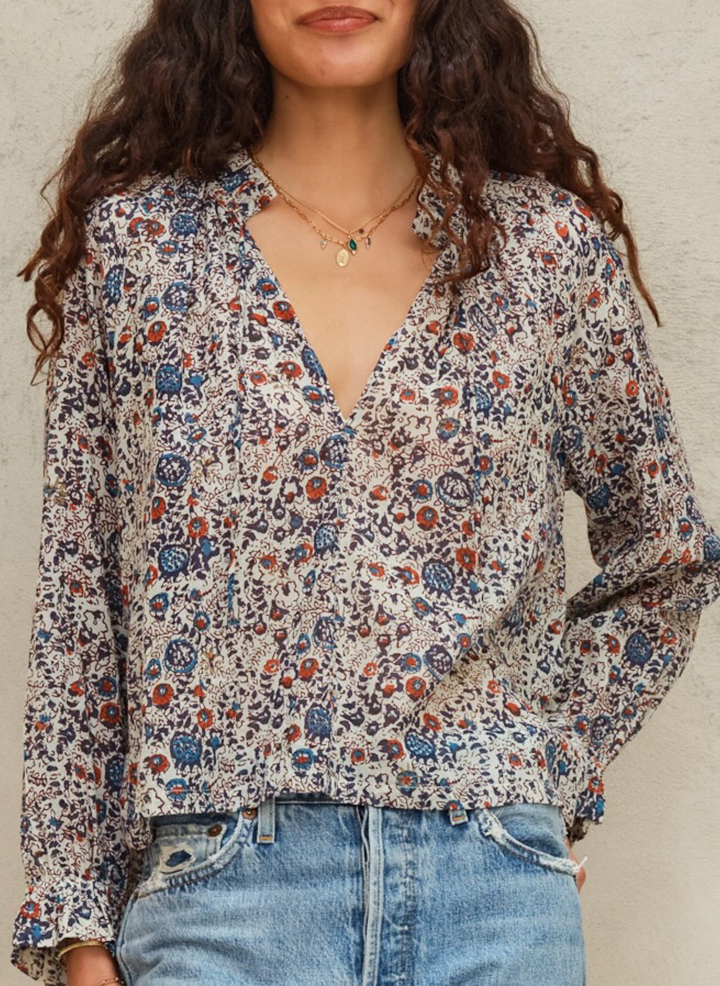 Blouse droite col V en coton imprimé M.A.B.E Bleu