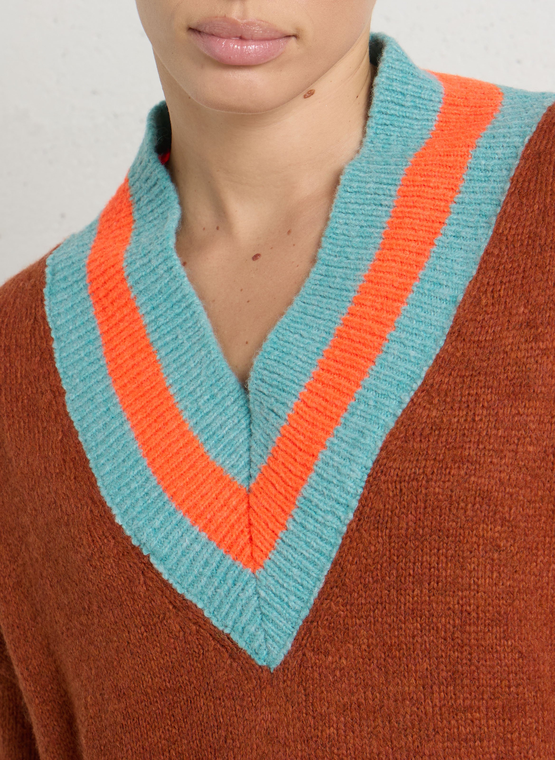 Oversize-Pullover mit V-Ausschnitt DR BLOOM Mehrfarbig