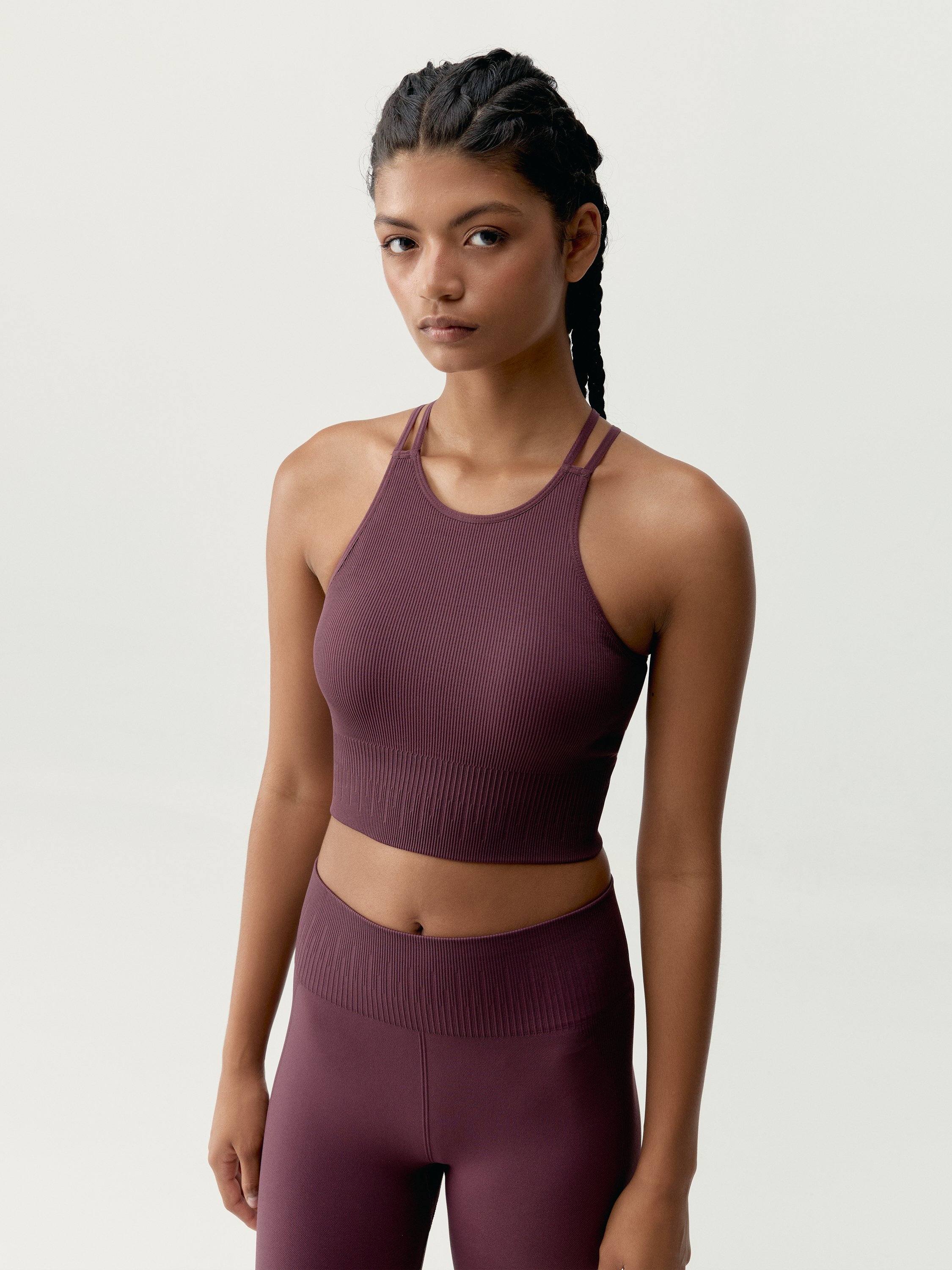 Seamless medium support sports bra BORN LIVING YOGA