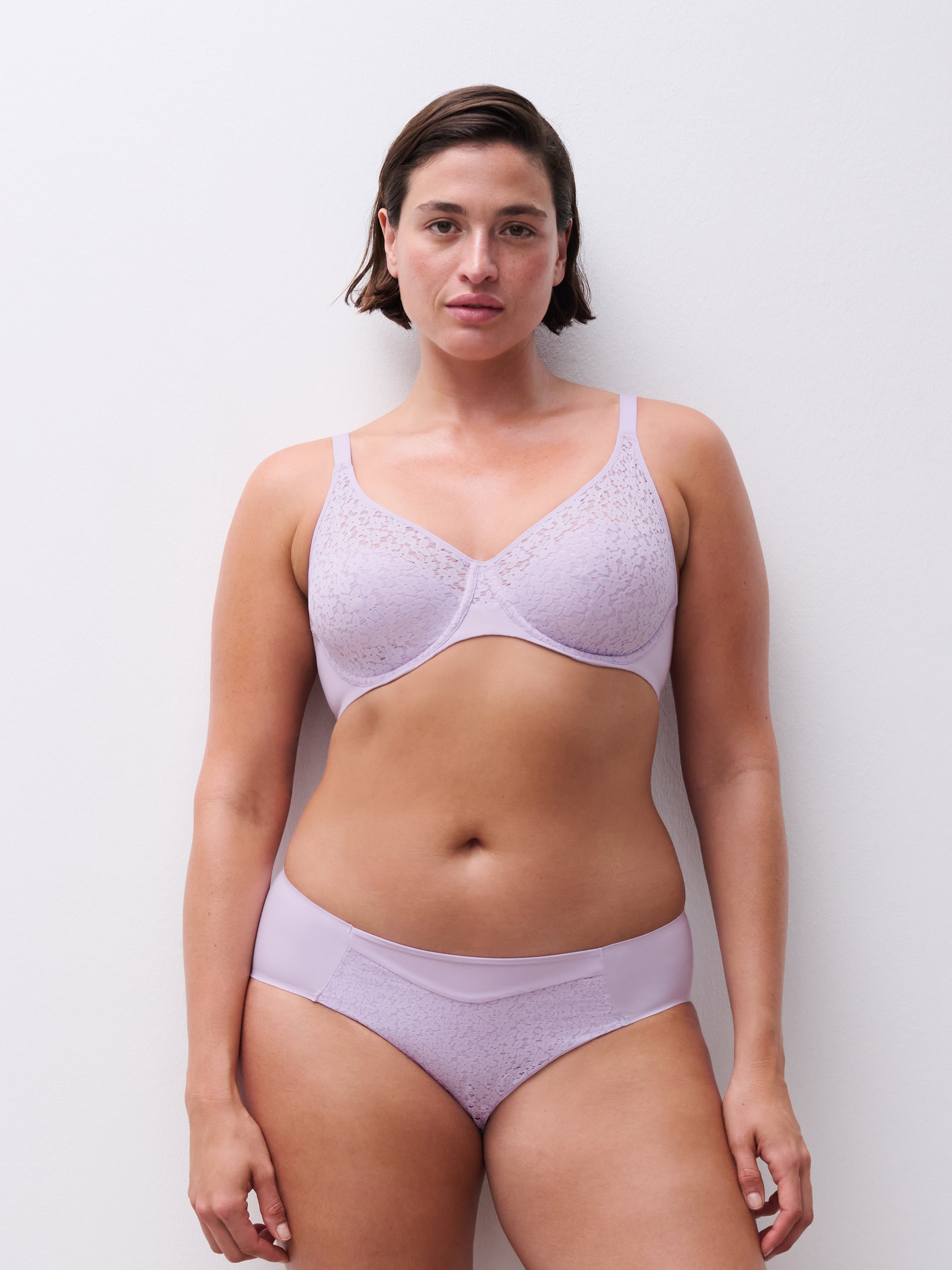Moulded full-cup bra CHANTELLE Purple