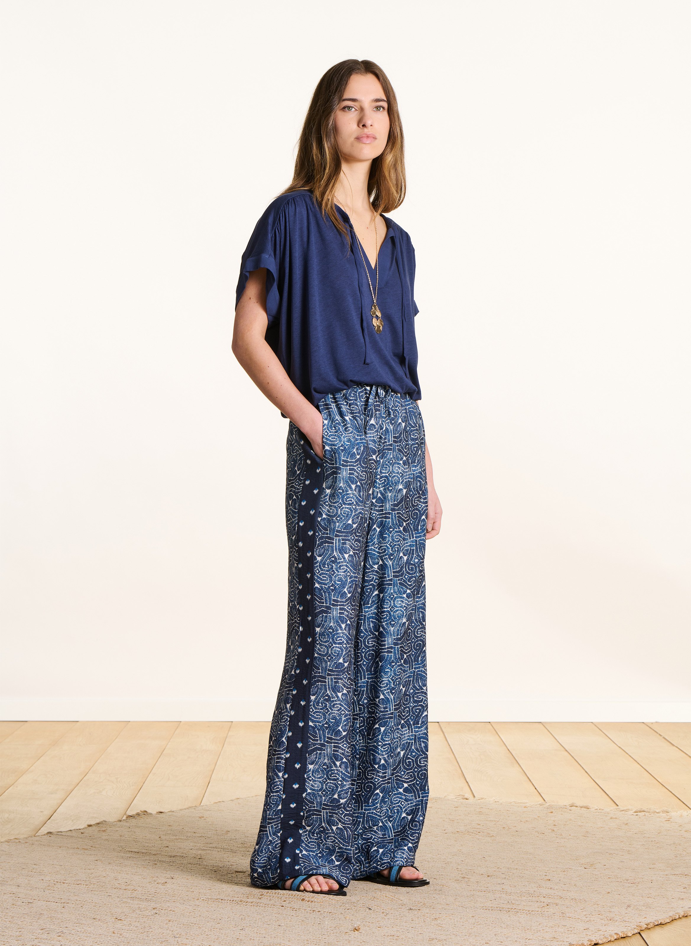 Oversized T-shirt met V-hals | Blauw LA FEE MARABOUTEE Dames