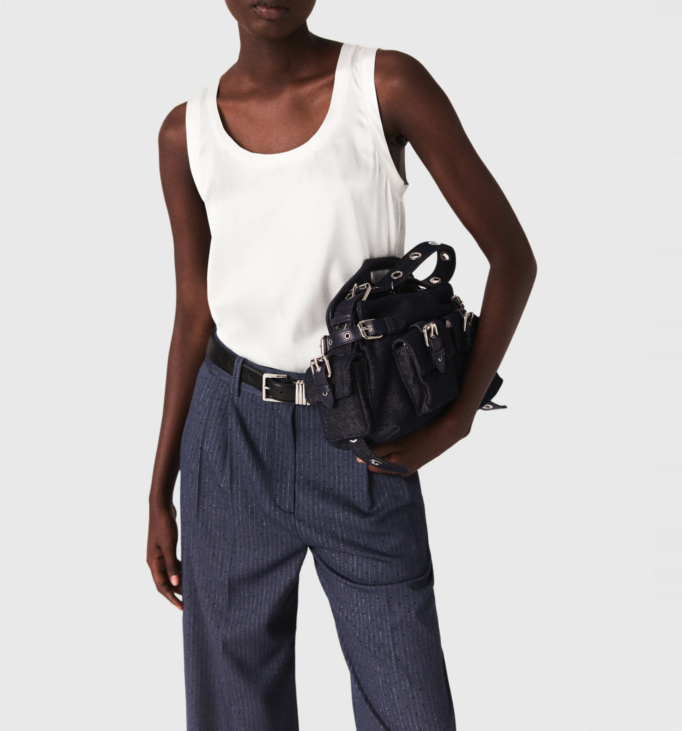 Mouwloze ronde hals top in zijdeblend MAJE