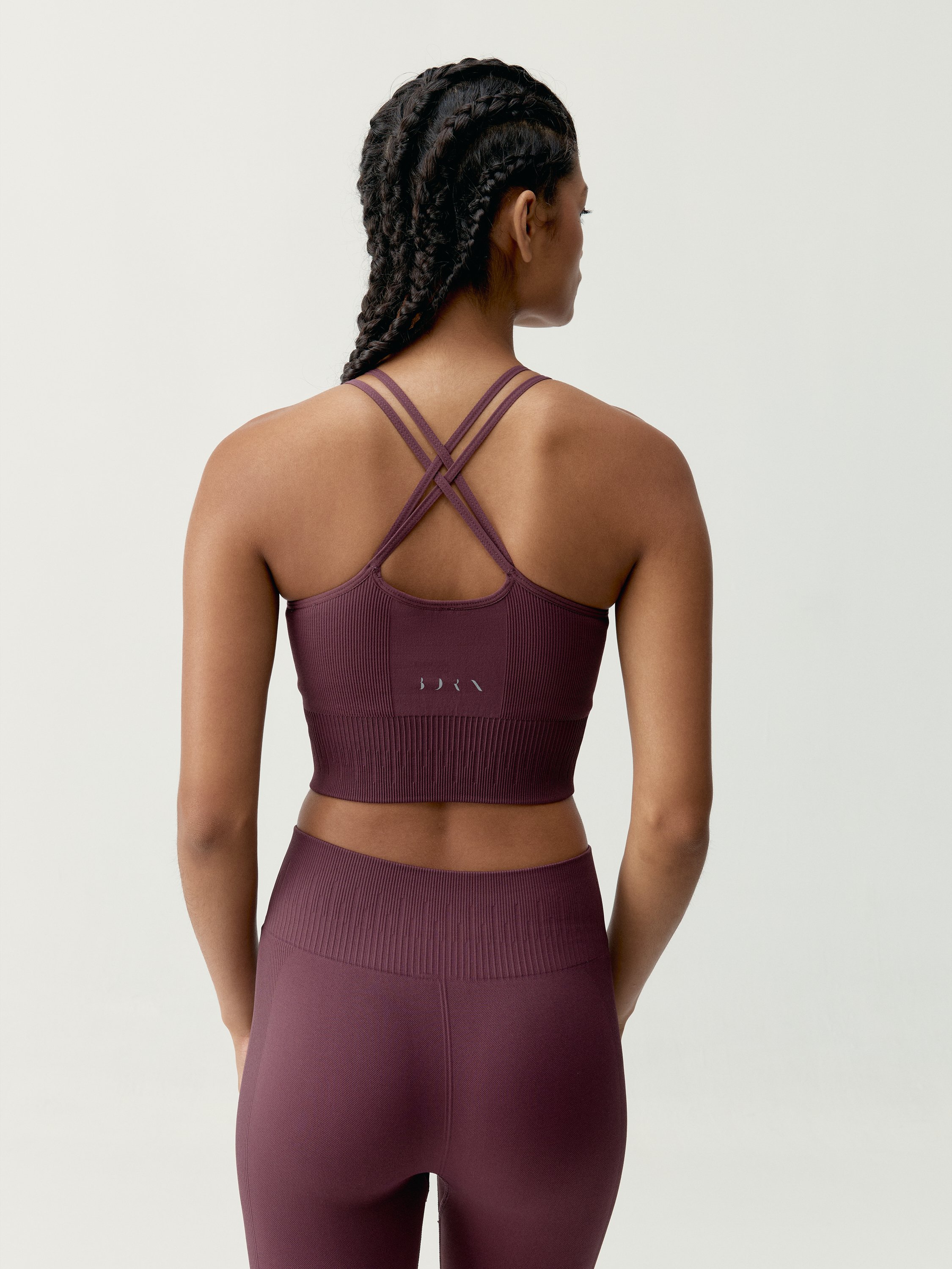 Seamless medium support sports bra BORN LIVING YOGA Red