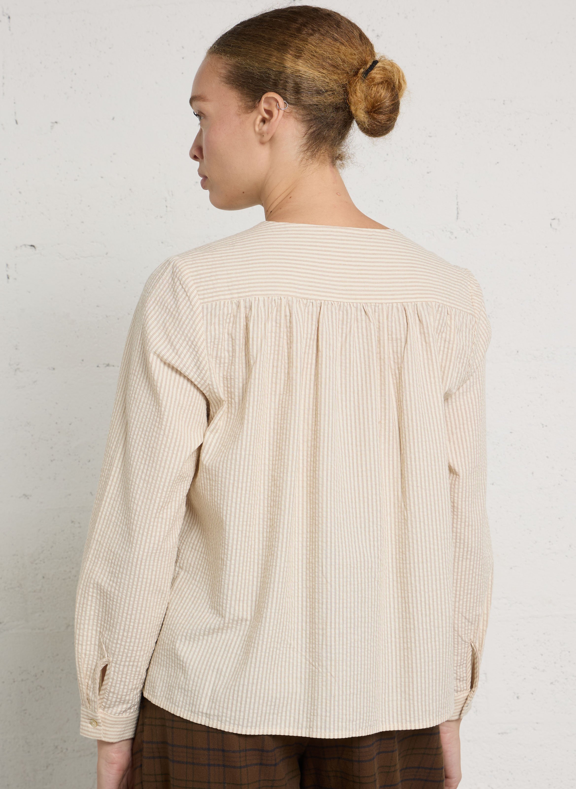 Blouse à col rond rayée en coton JC SOPHIE Marron