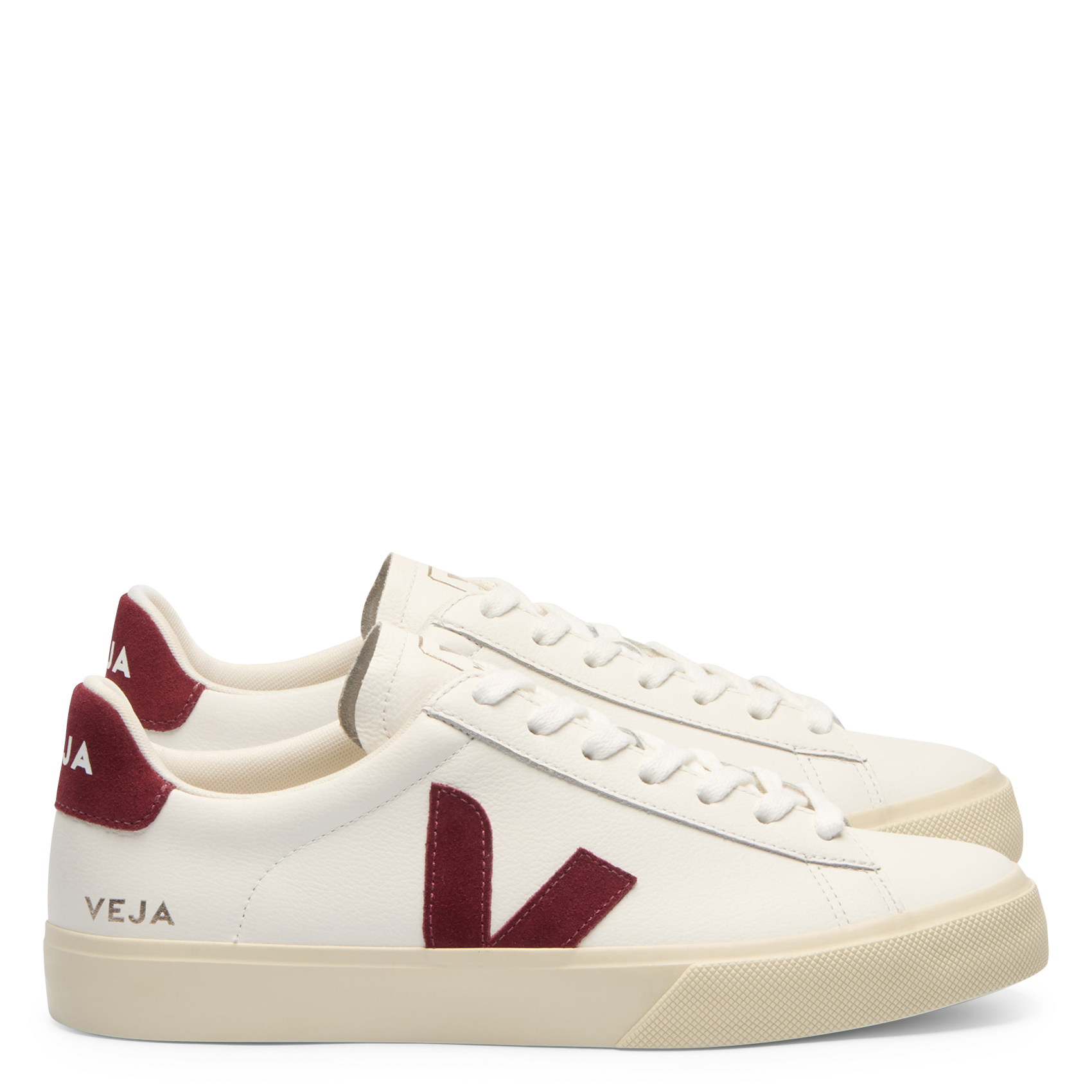 Niedrige Sneaker im Material-Mix VEJA