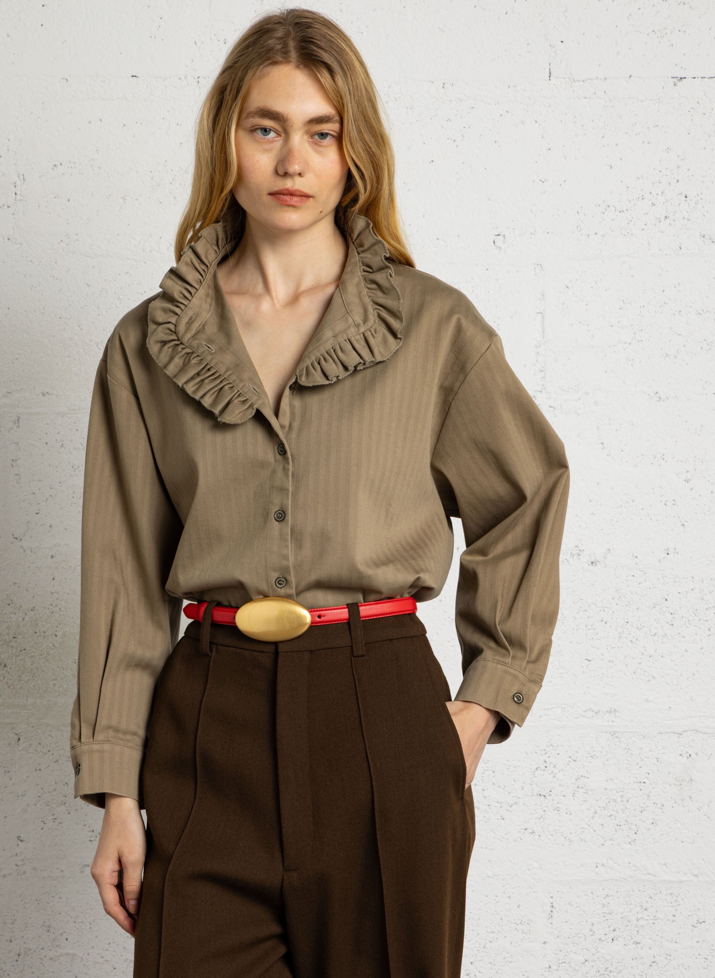Langärmliges Oberteil mit Rüschen SUZIE WINKLE Khaki