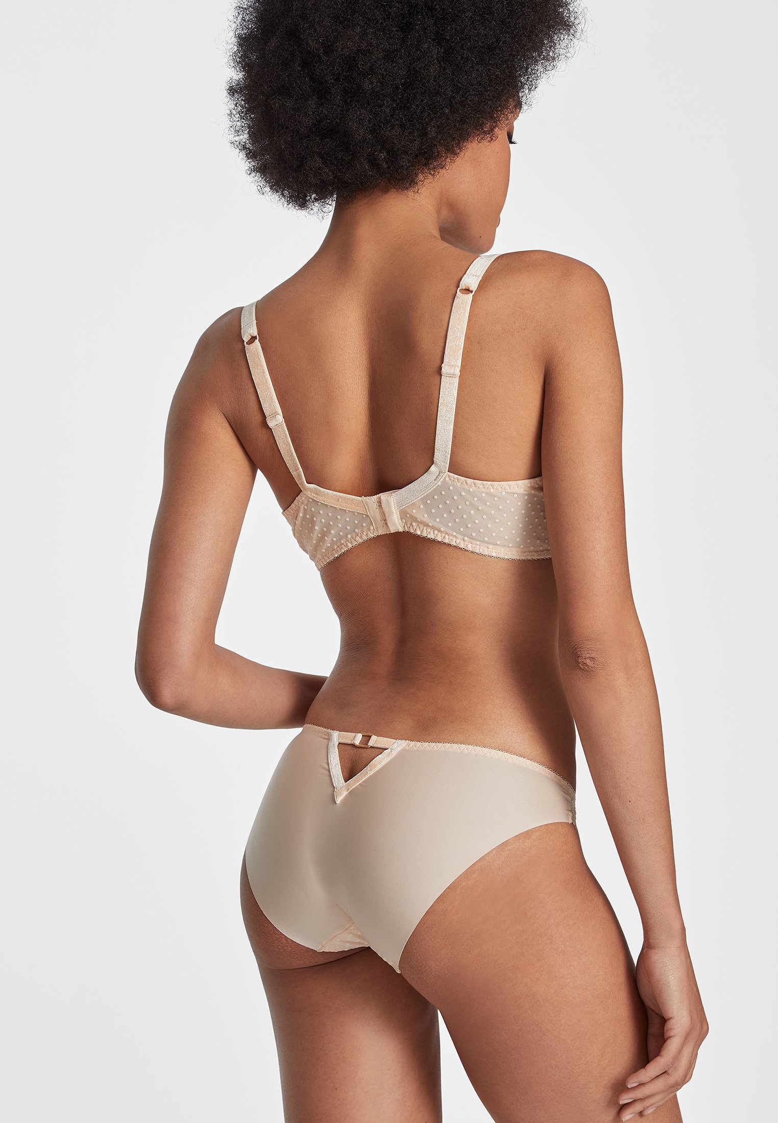 Velvet Memories comfy balcony bra AUBADE Beige