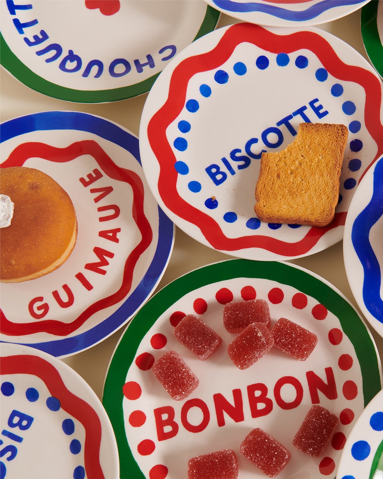 L'assiette à dessert guimauve en porcelaine EMOI EMOI Multicolore