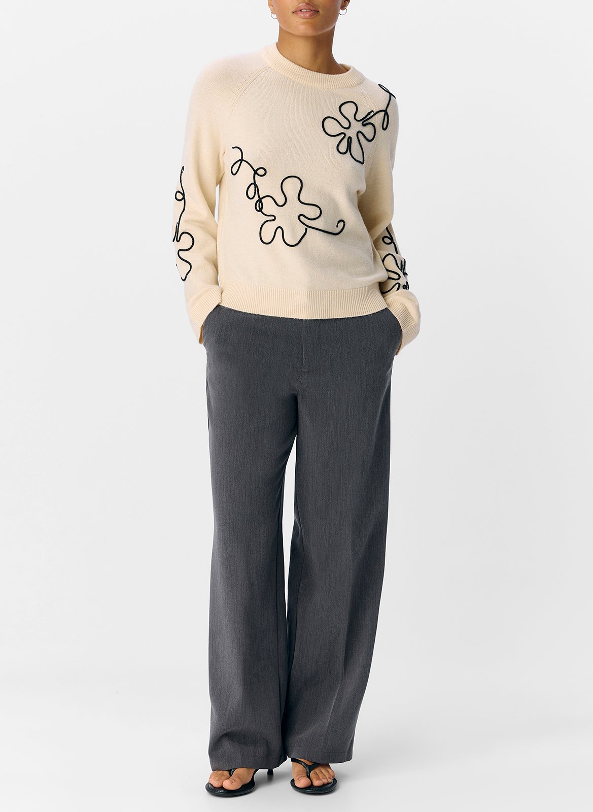 Trui met ronde hals en borduursel OBJECT Beige