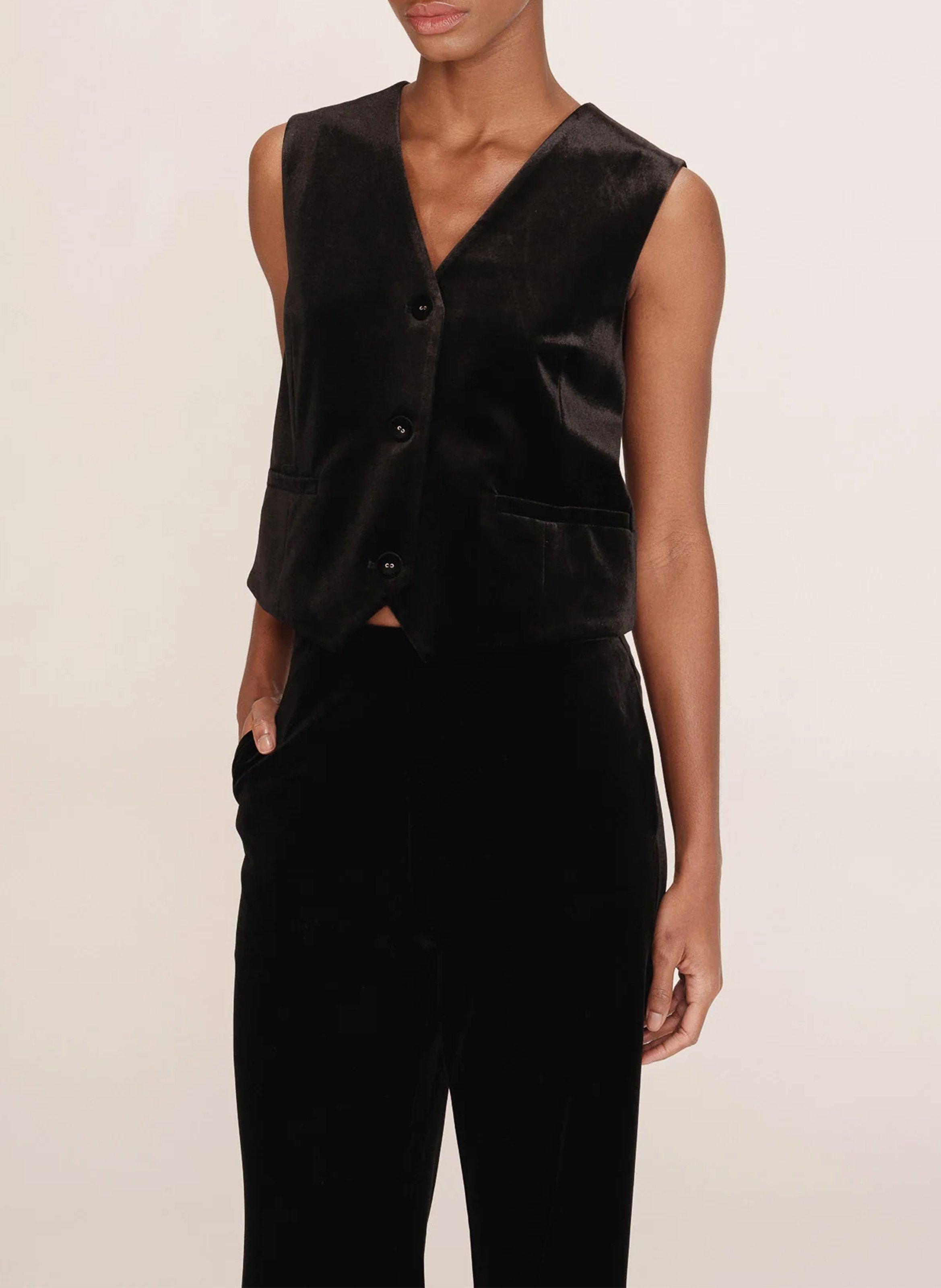 Sleeveless velvet vest GRACE ET MILA Black