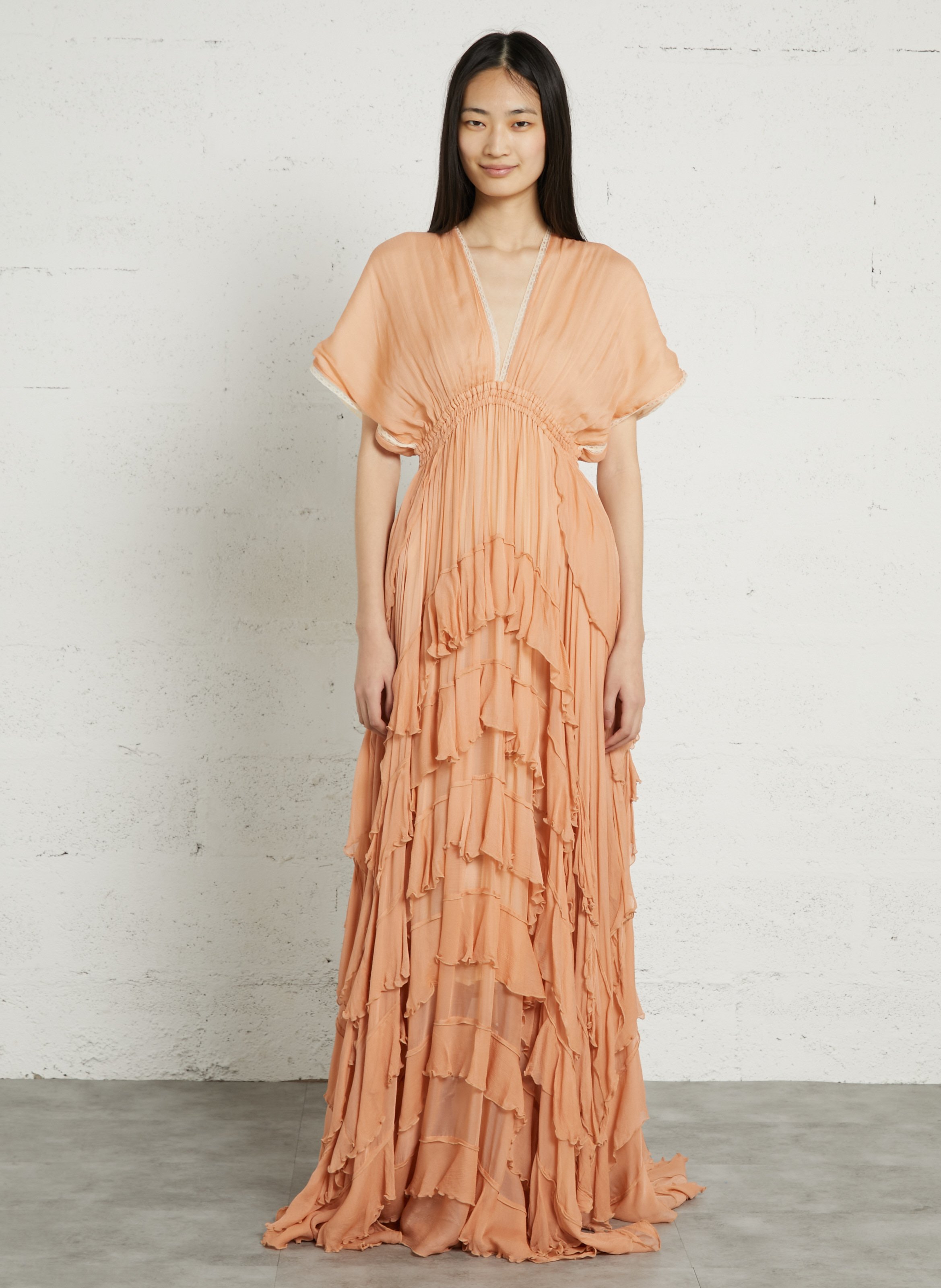 Langes Kleid mit V-Ausschnitt und Volants MES DEMOISELLES Beige