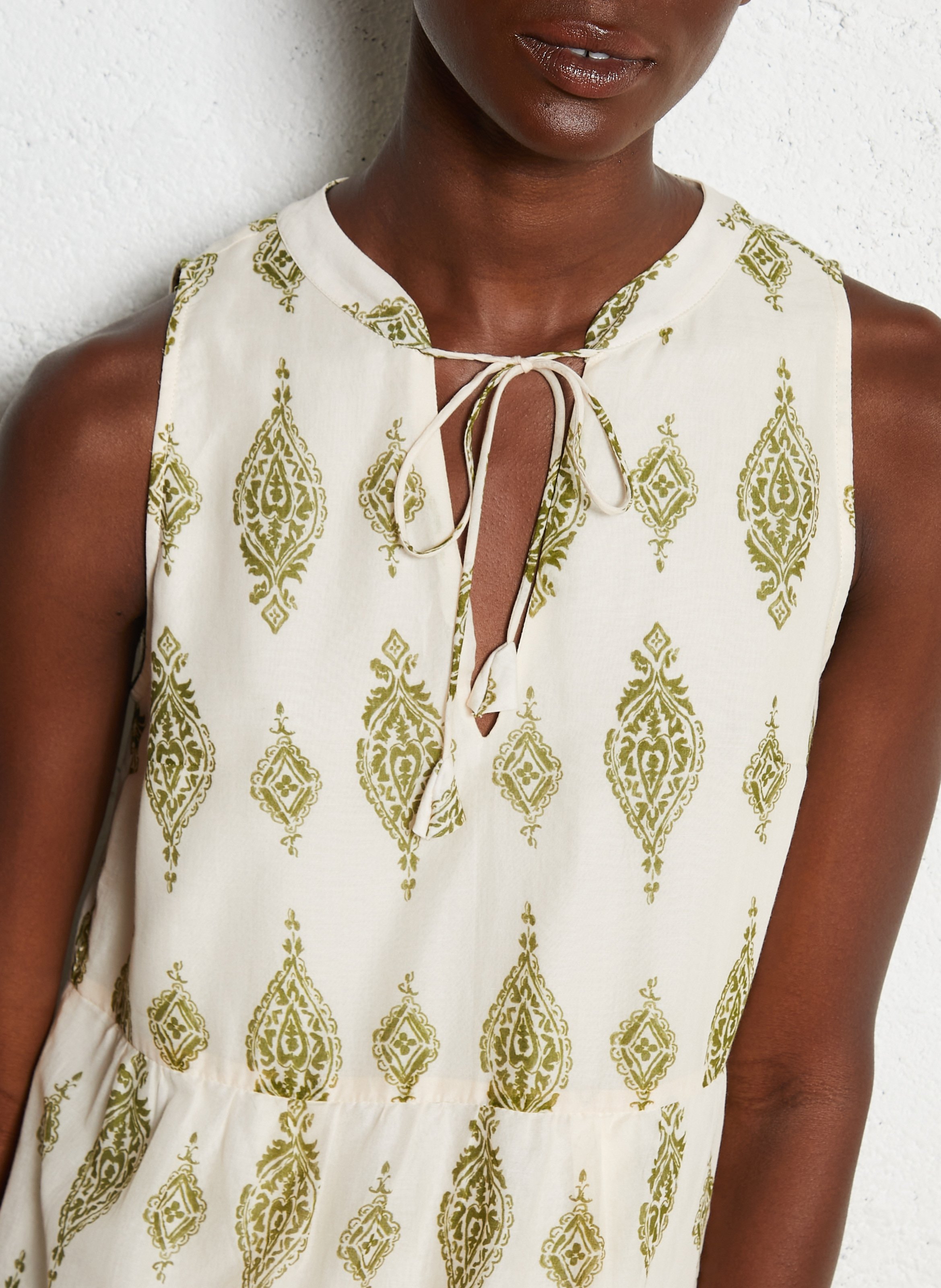 Printed sleeveless midi dress with a loose fit MAISON 123 Green
