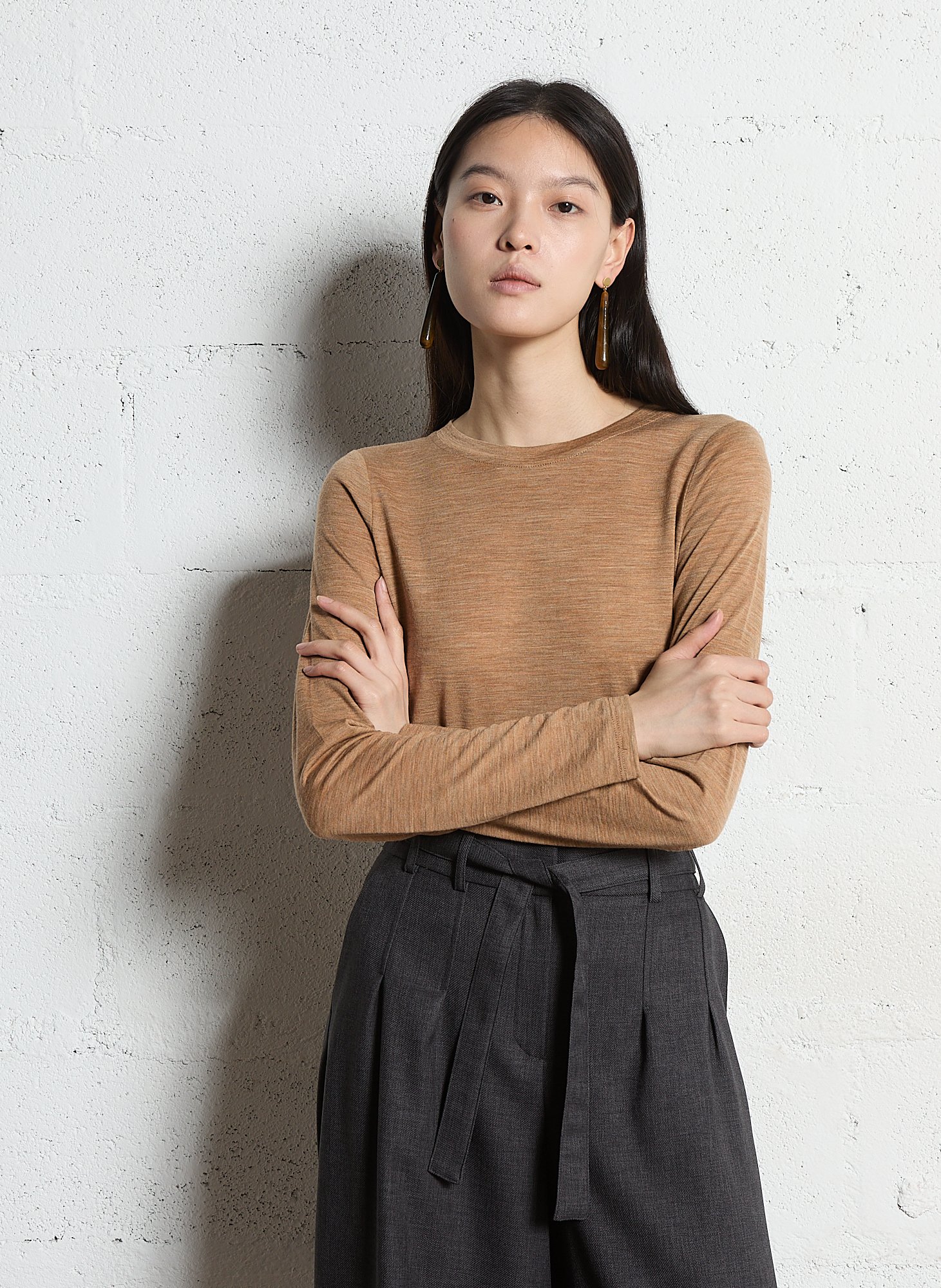 Round neck plain wool t-shirt MAISON 123
