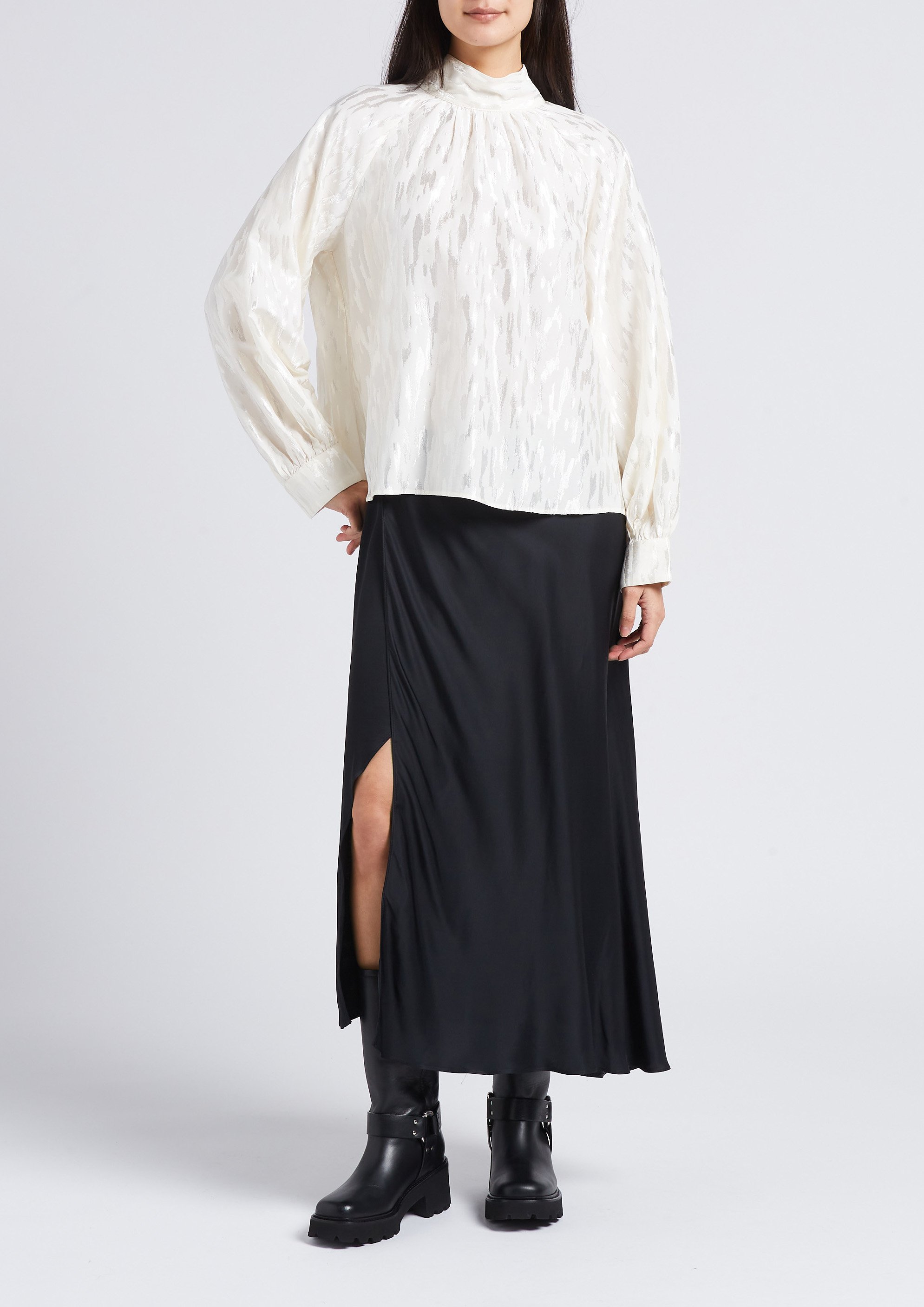 Top ample col V nouable SAMSOE SAMSOE Beige