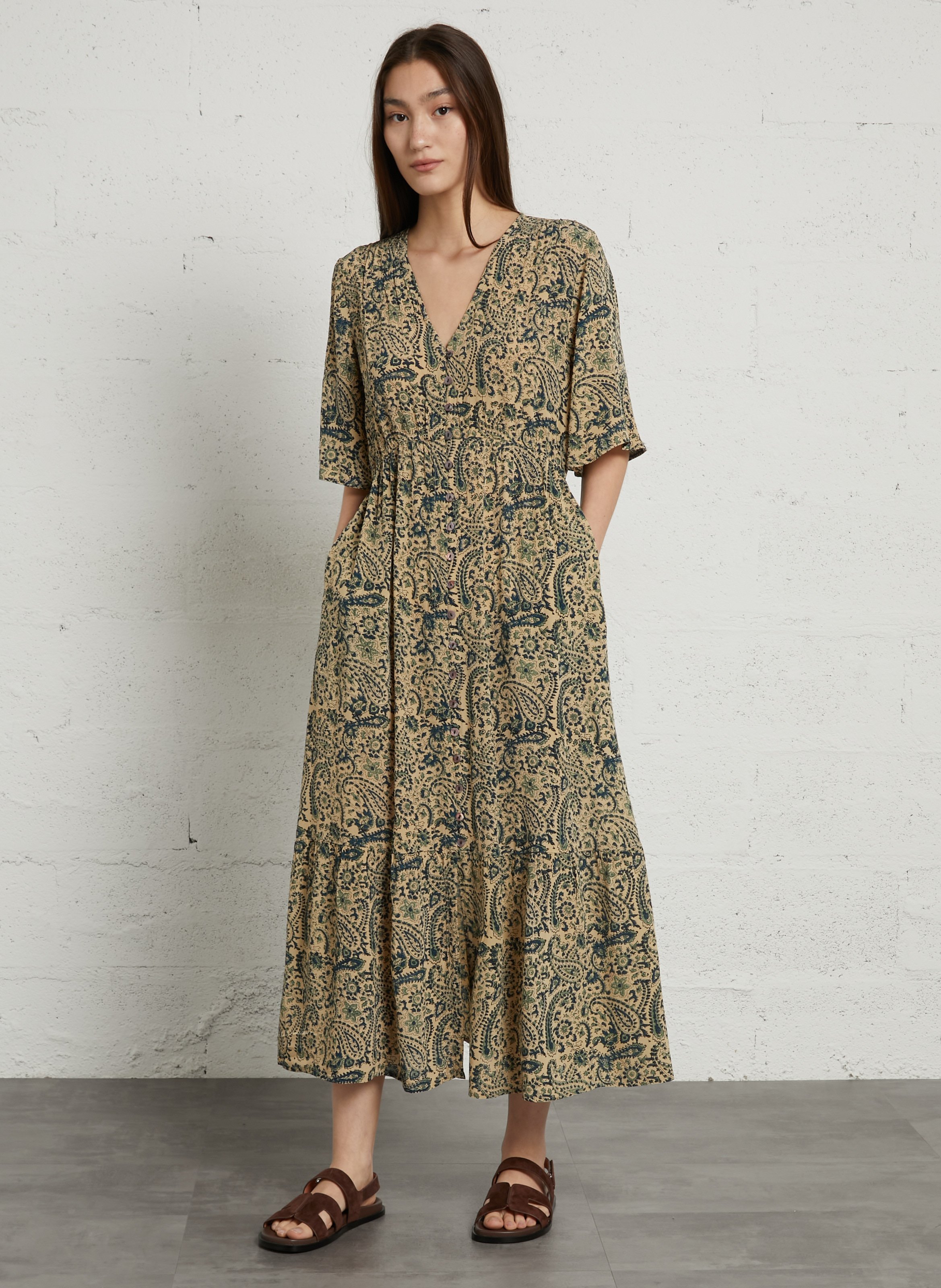 Lange jurk met V-hals en print MAISON HOTEL Blue