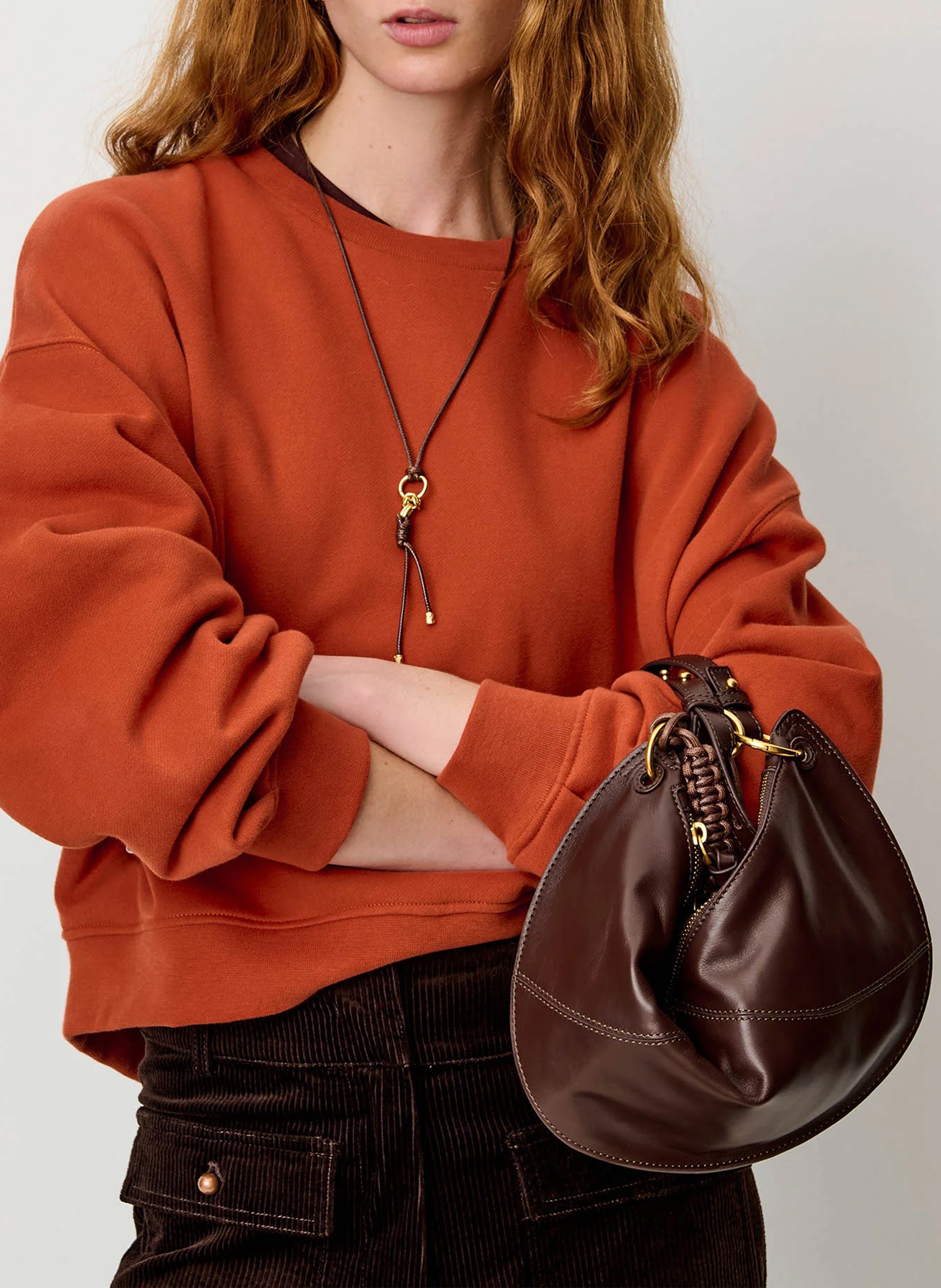 Sac hobo avec détails de surpiqûres en cuir SESSUN Marron