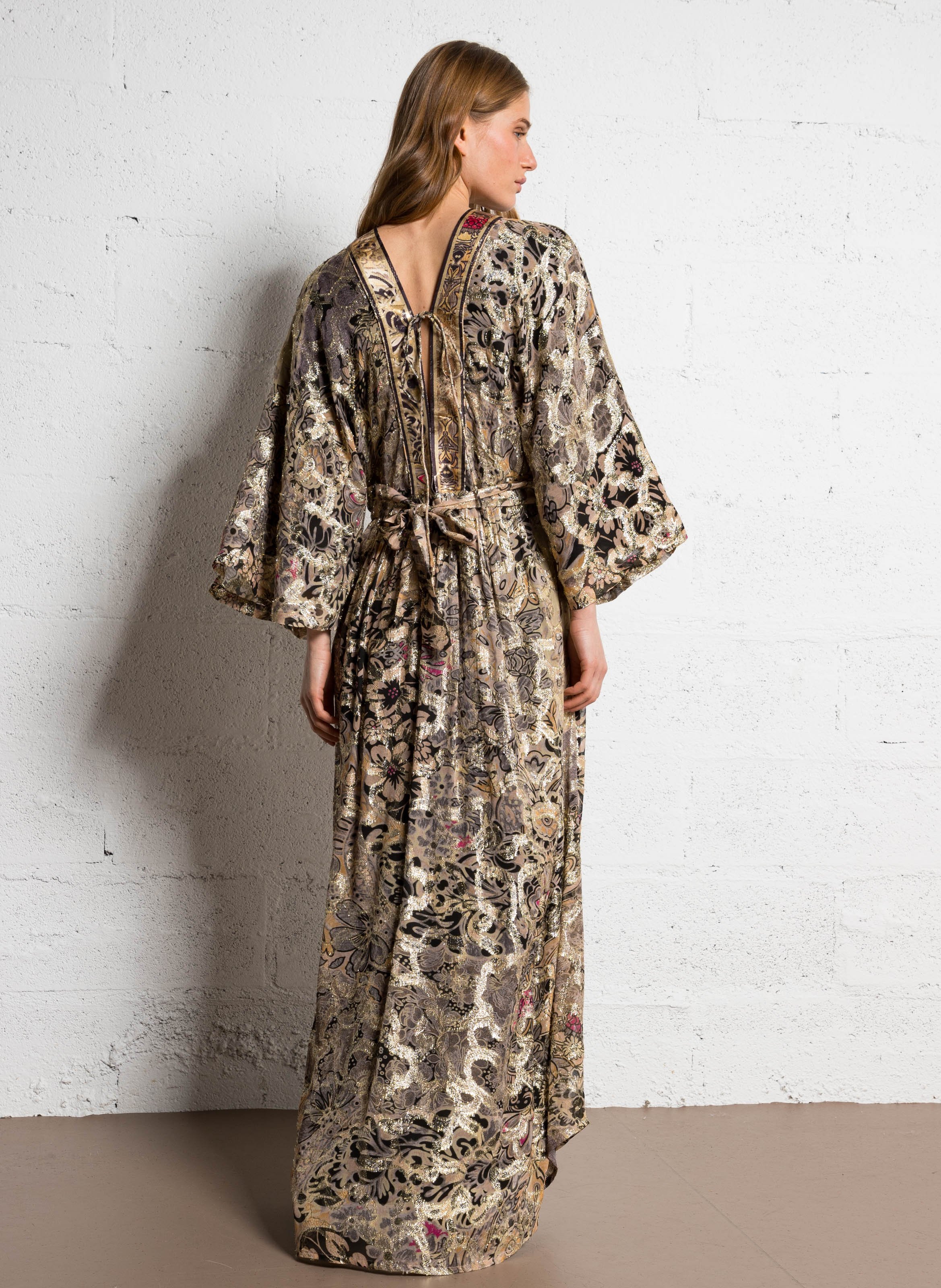 Atlas - Oversize-Pullover mit V-Ausschnitt MES DEMOISELLES Golden