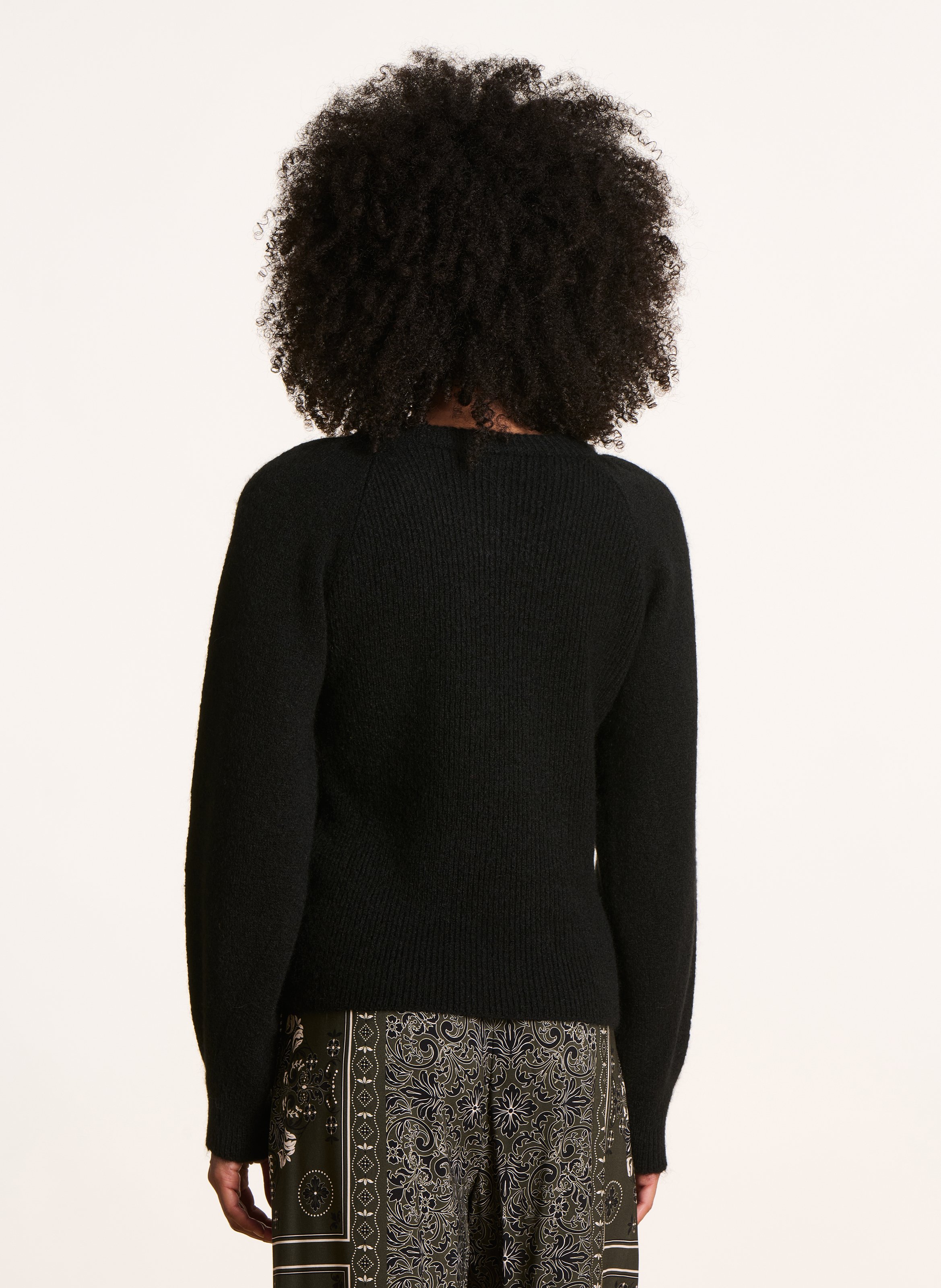 Pull court col rond en maille LA FEE MARABOUTEE Noir