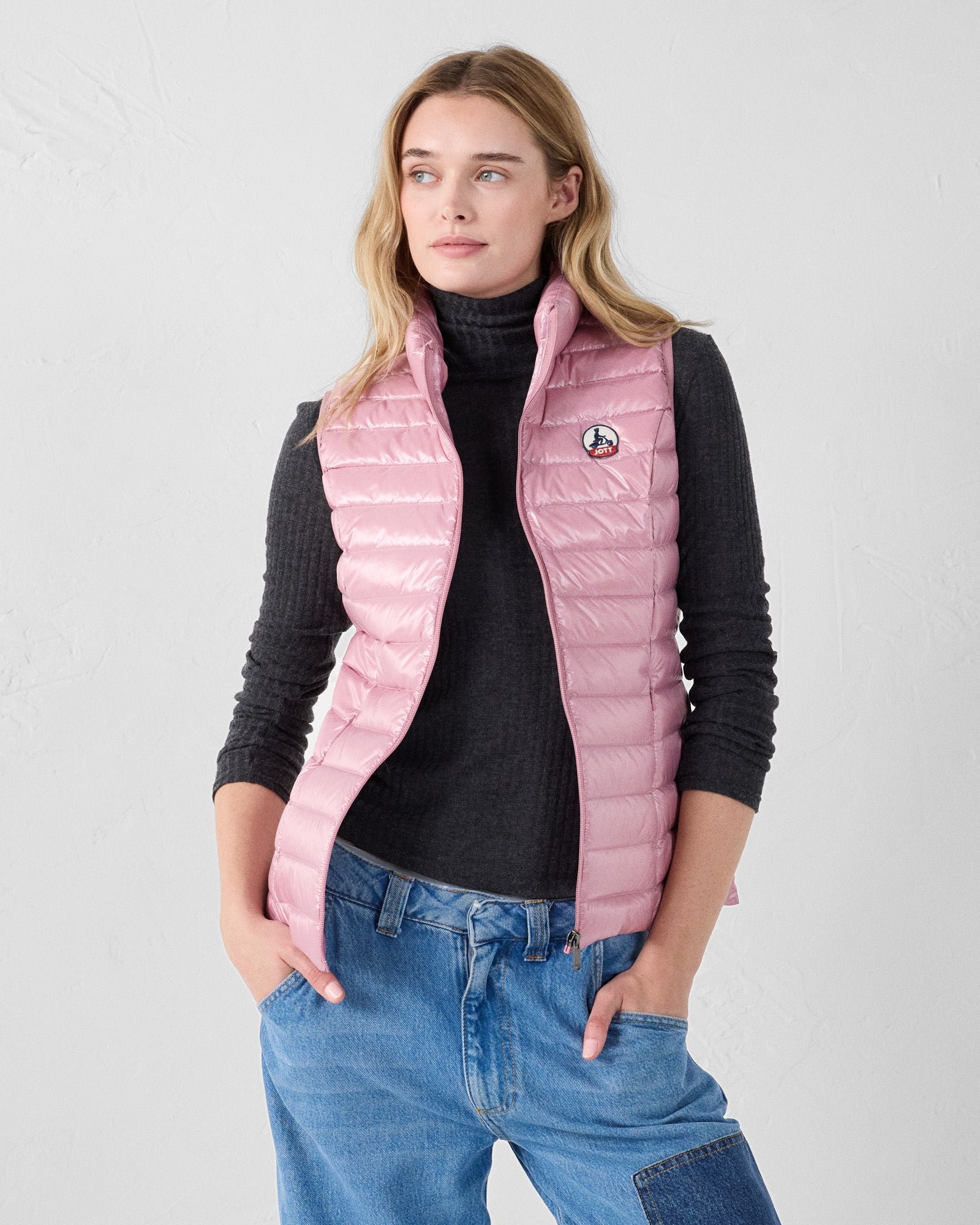 Seda Shiny Sleeveless Lightweight Puffer Coat JOTT Pink