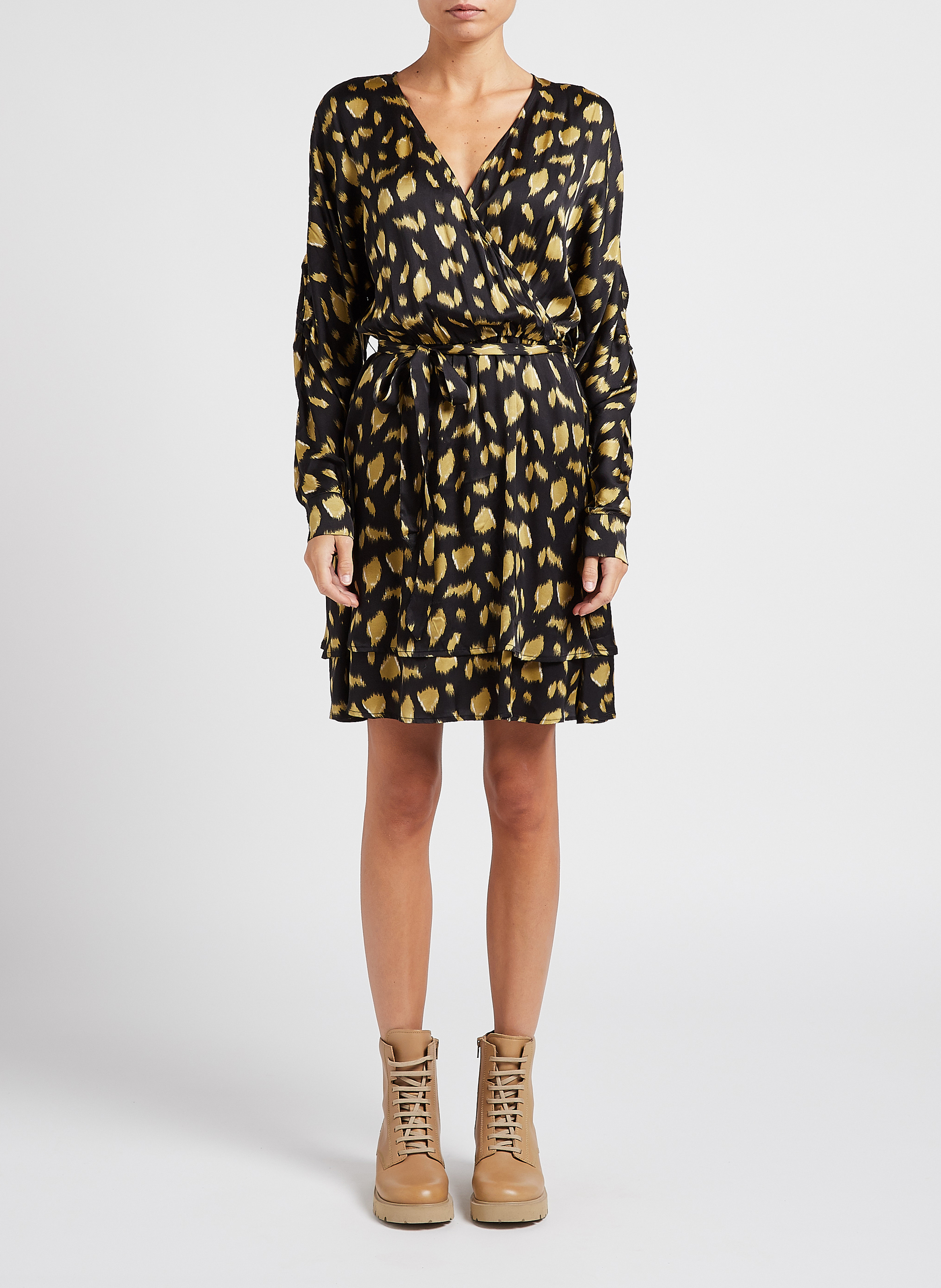 Robe midi col V imprimée VILA Noir