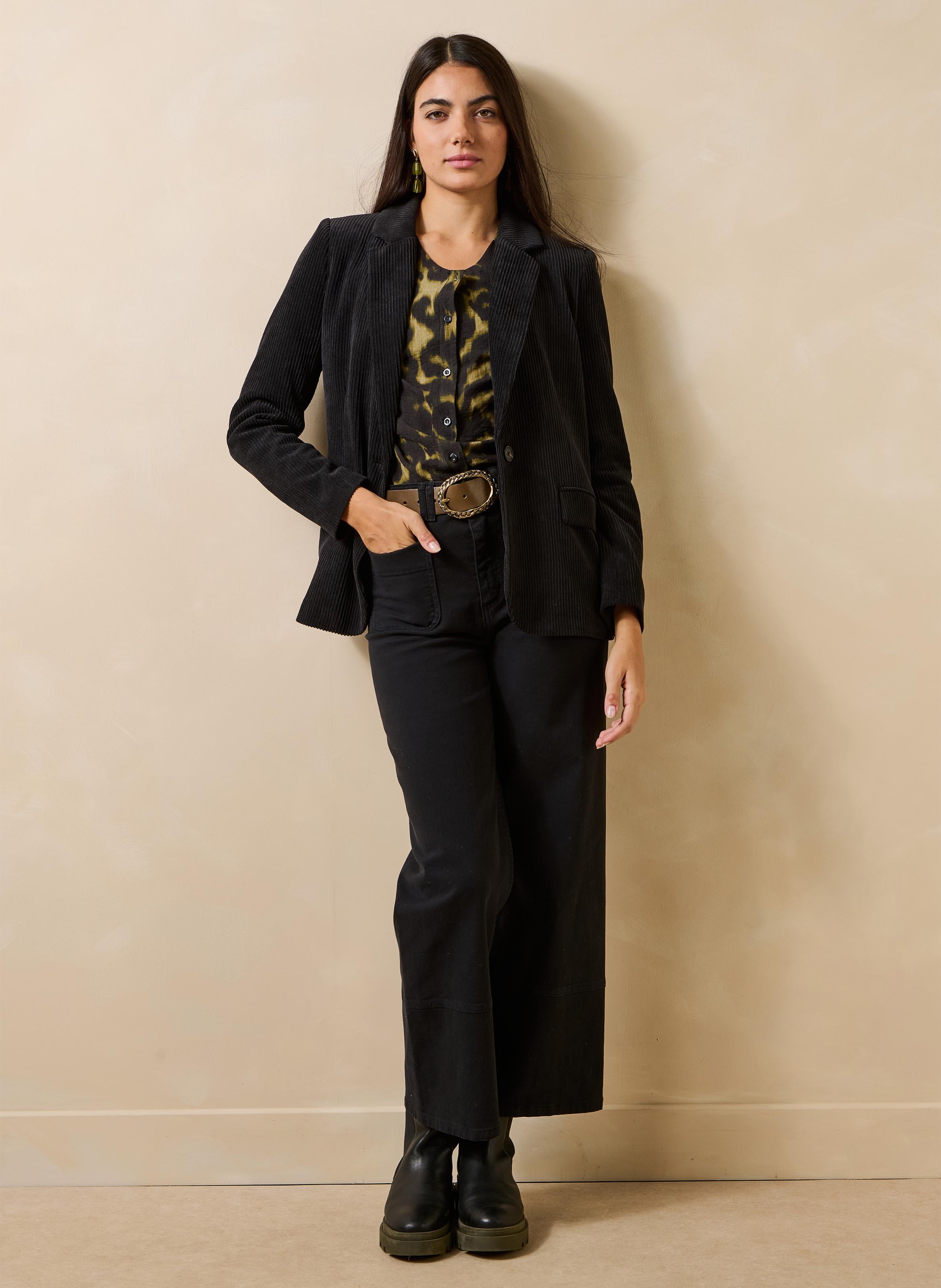 Veste tailleur droite en velours côtelé LA FEE MARABOUTEE Noir